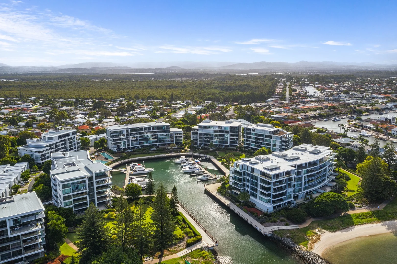 Additional image 17 of 3204/323 Bayview Street, Hollywell QLD 4216