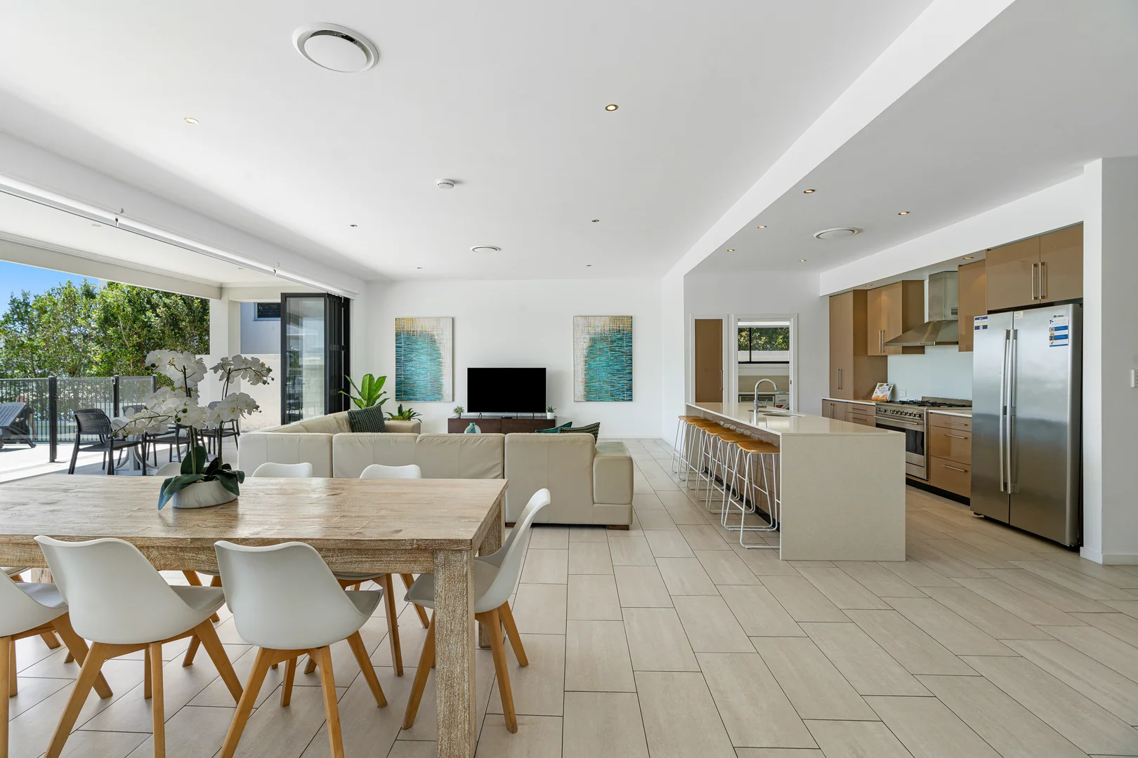 Additional image 7 of 91 T E Peters Drive, Broadbeach Waters QLD 4218