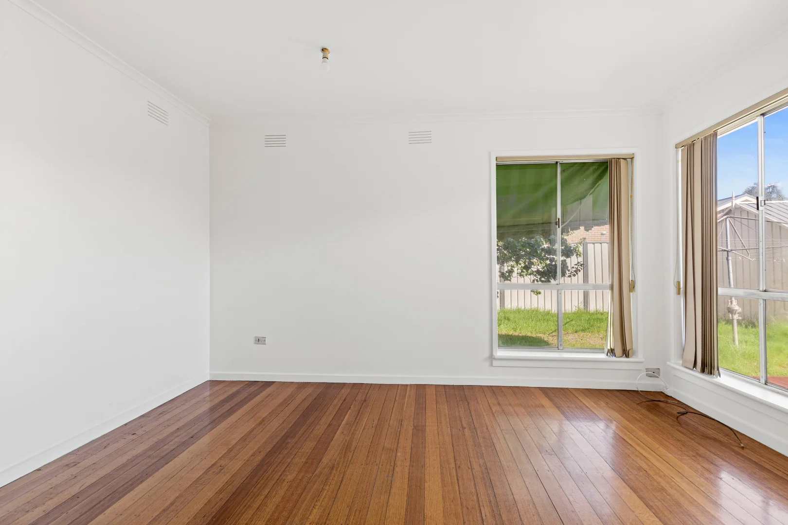 Additional image 7 of 15a Albert Crescent, St Albans VIC 3021