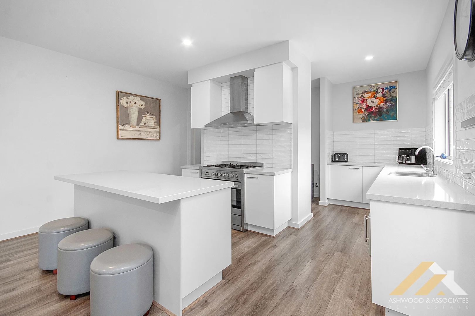 Additional image 3 of 3A Di Palma Terrace, Ellaswood VIC 3875