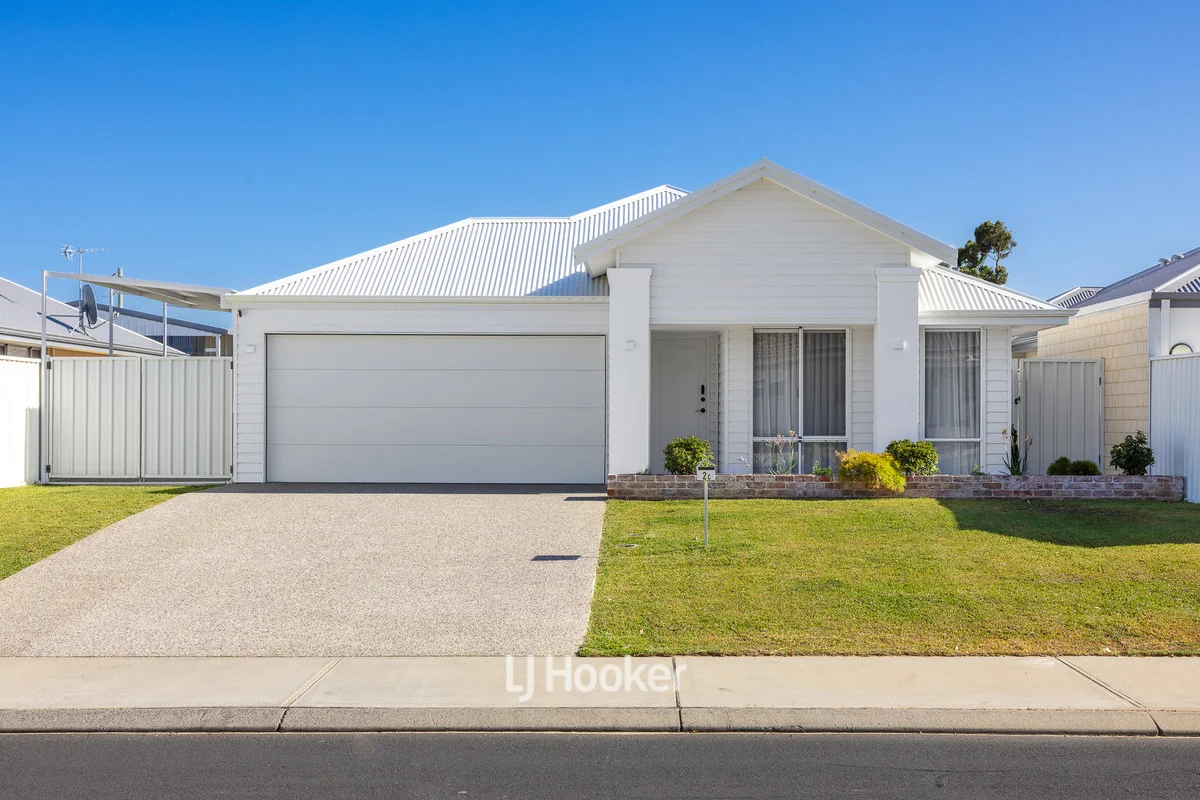 2C Laura Avenue, Australind WA 6233