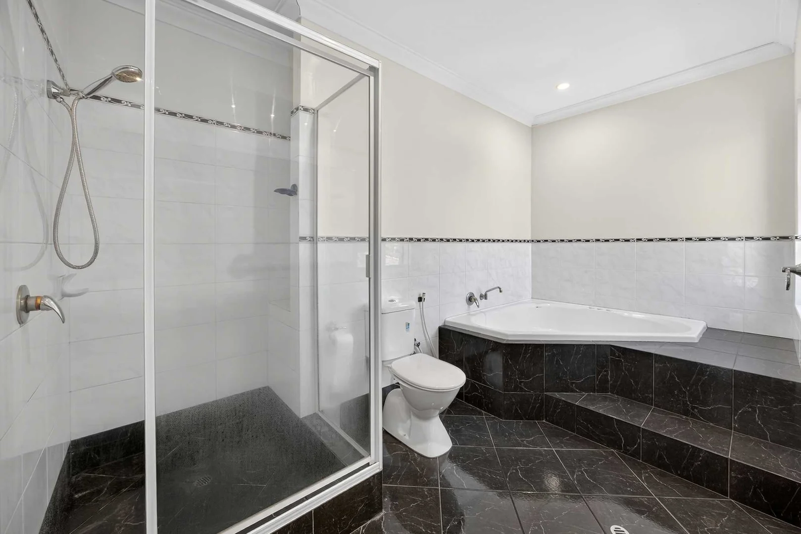 Additional image 23 of 35 McCallum Crescent, Ardross WA 6153