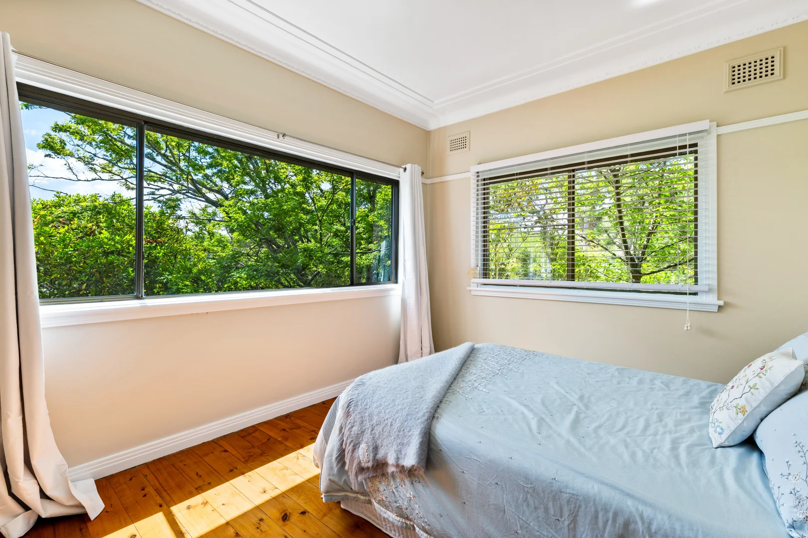 Additional image 12 of 11 Govett St, Katoomba NSW 2780