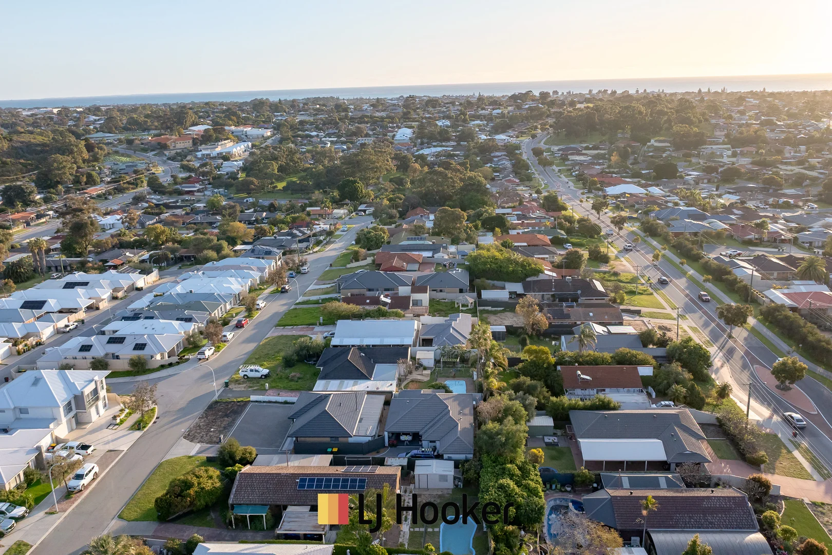 Additional image 26 of 41A Currajong Crescent, Craigie WA 6025