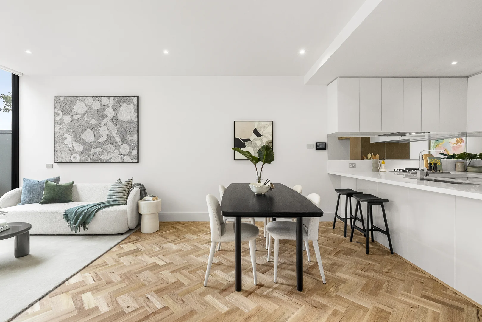 Additional image 2 of 220/6 Lisson Grove, Hawthorn VIC 3122