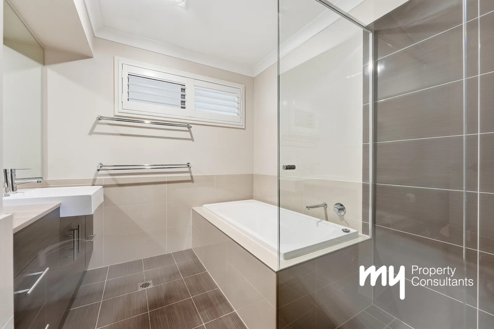 Additional image 12 of 20 Waterglass Street, Spring Farm NSW 2570