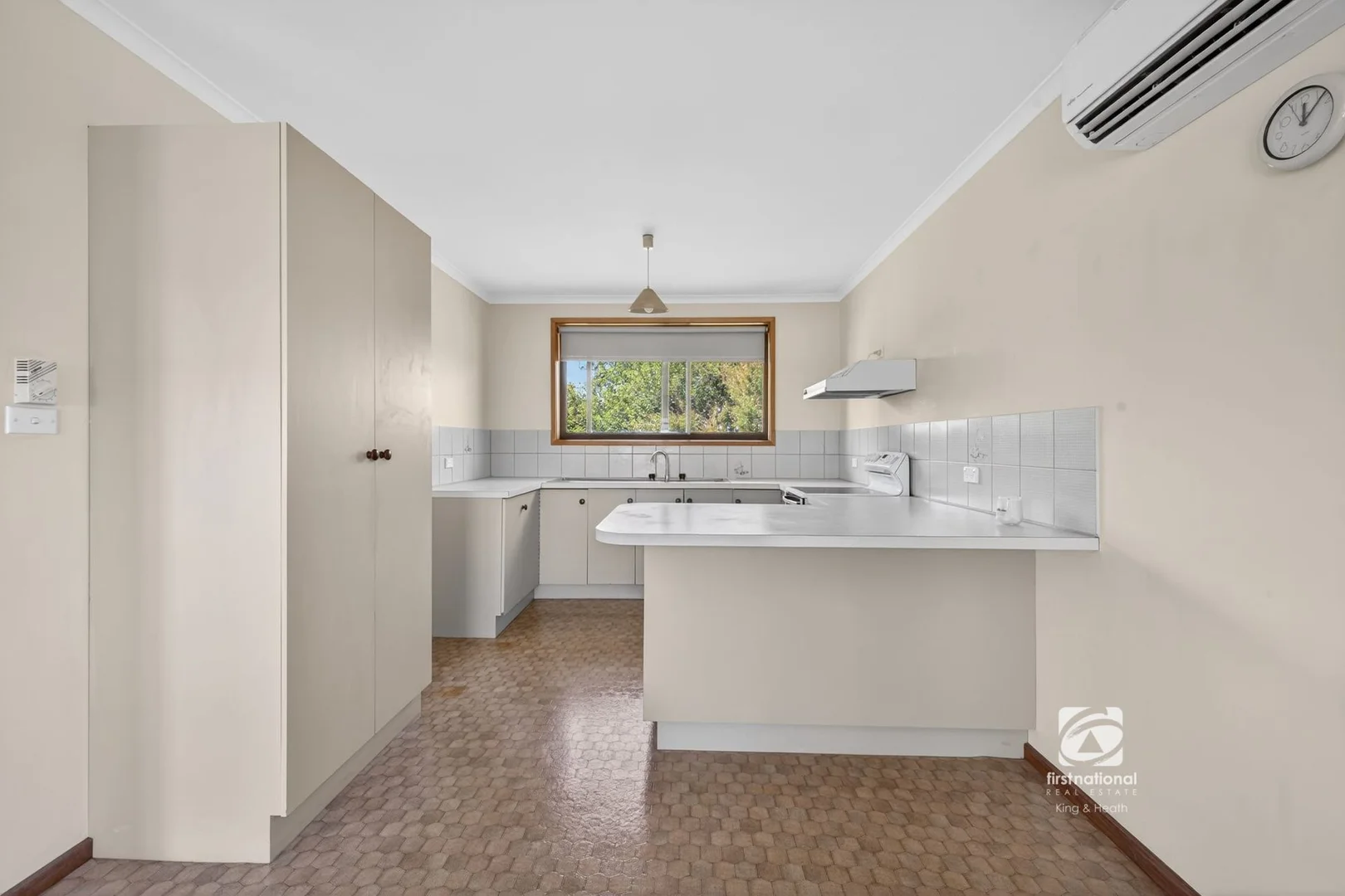 Additional image 9 of 5 Uplands Avenue, Lakes Entrance VIC 3909