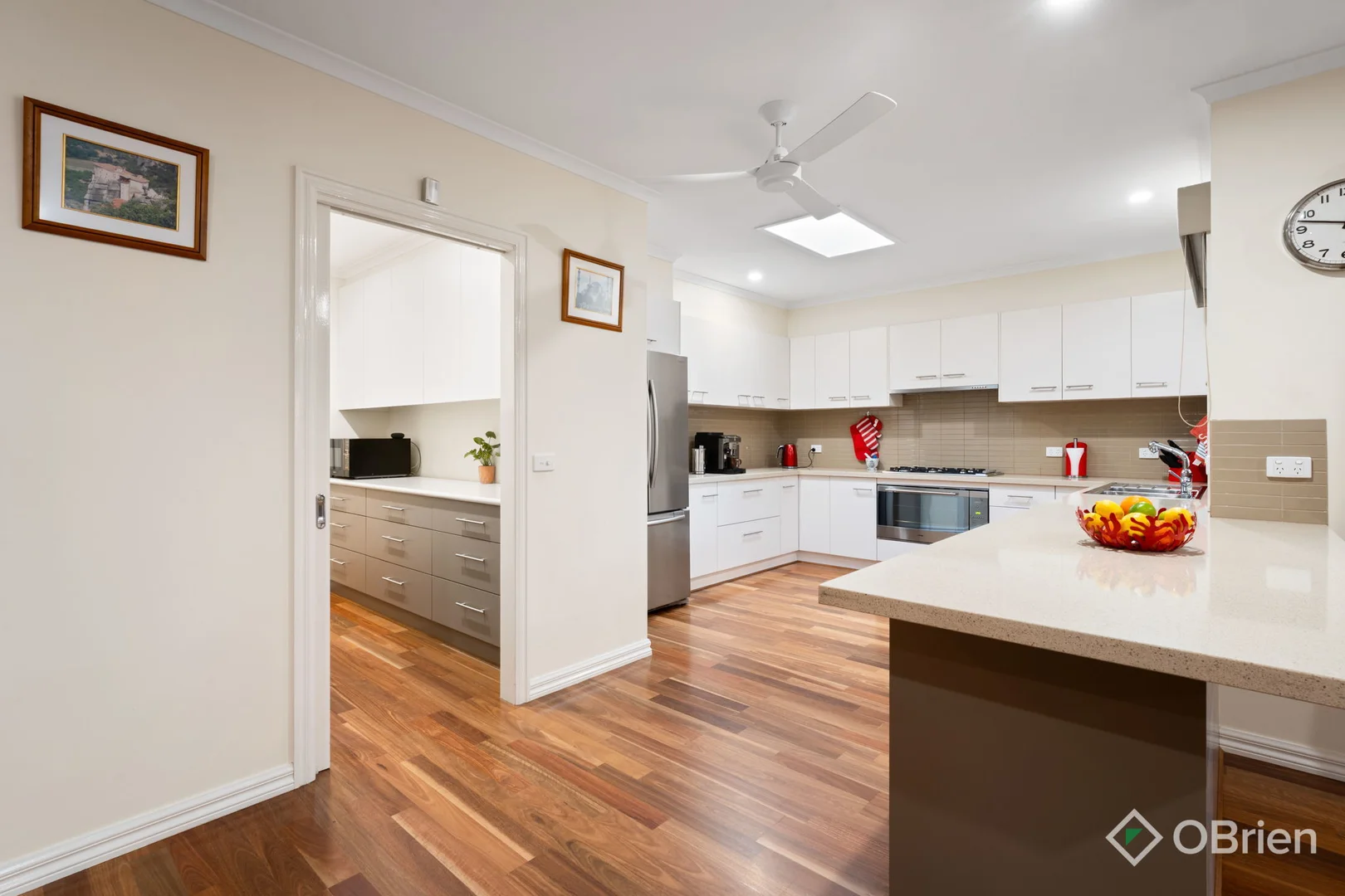 Additional image 5 of 37 Cedarwood Crescent, Berwick VIC 3806