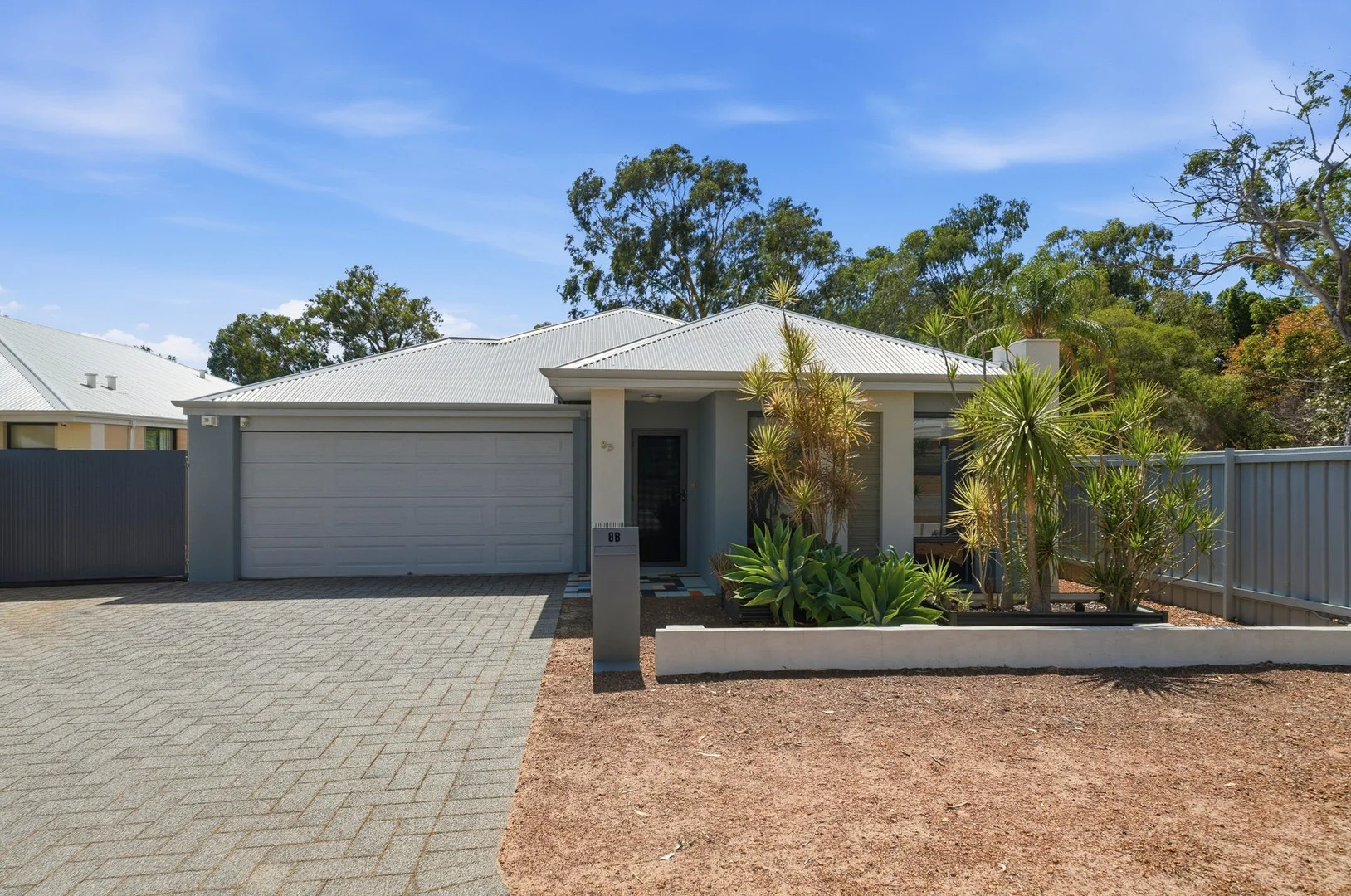 8B South Crescent, Byford WA 6122