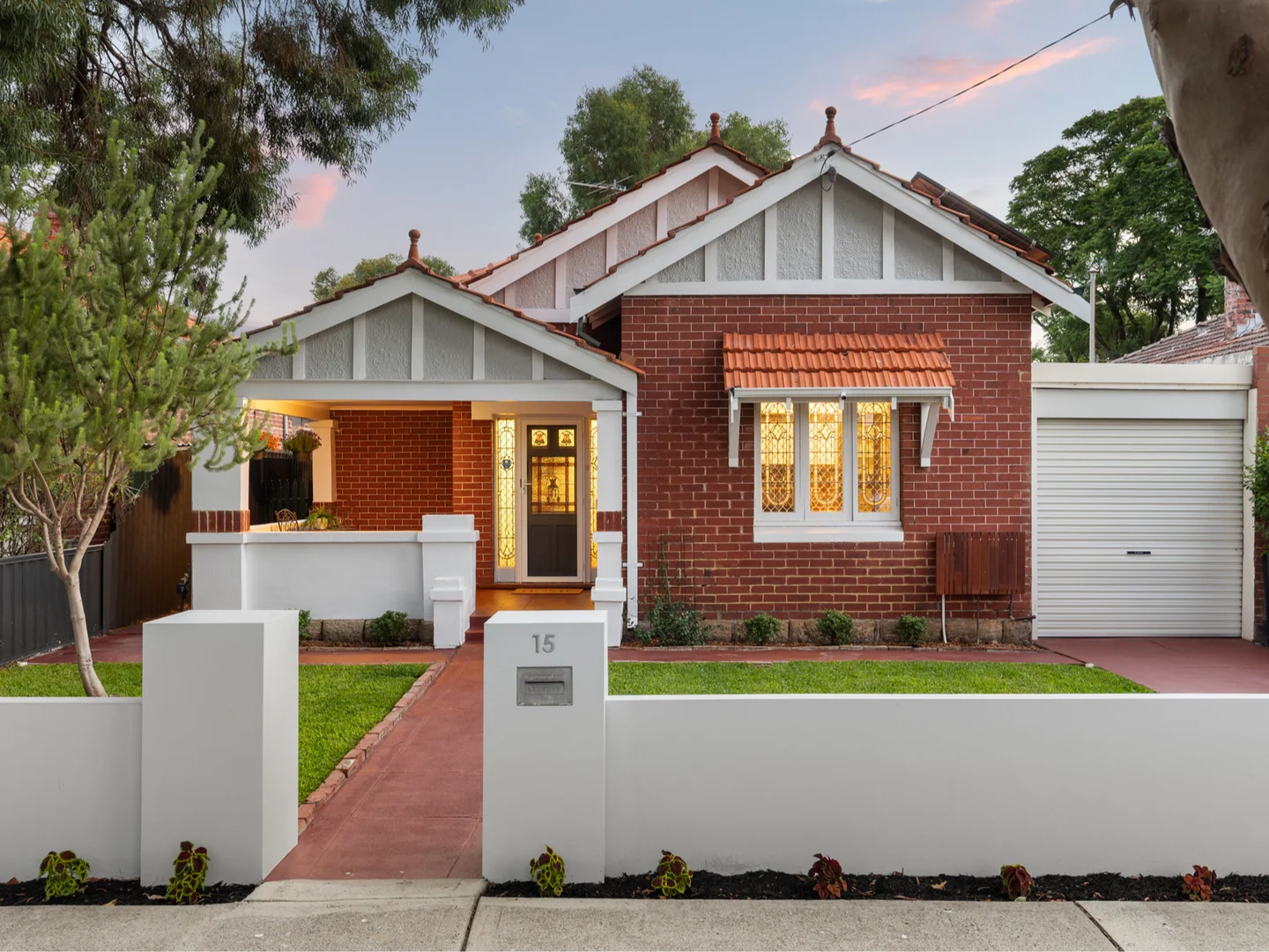 15 Gwenyfred Road, Kensington WA 6151