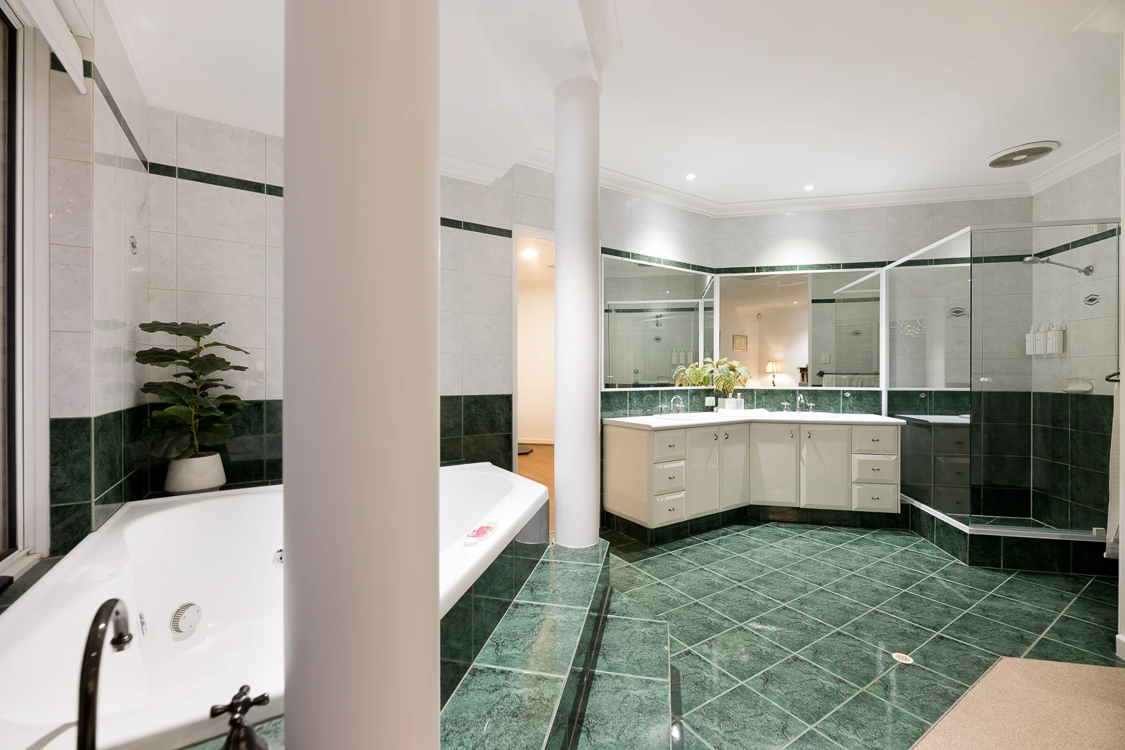 Additional image 14 of 27 Sellen Court, Leeming WA 6149