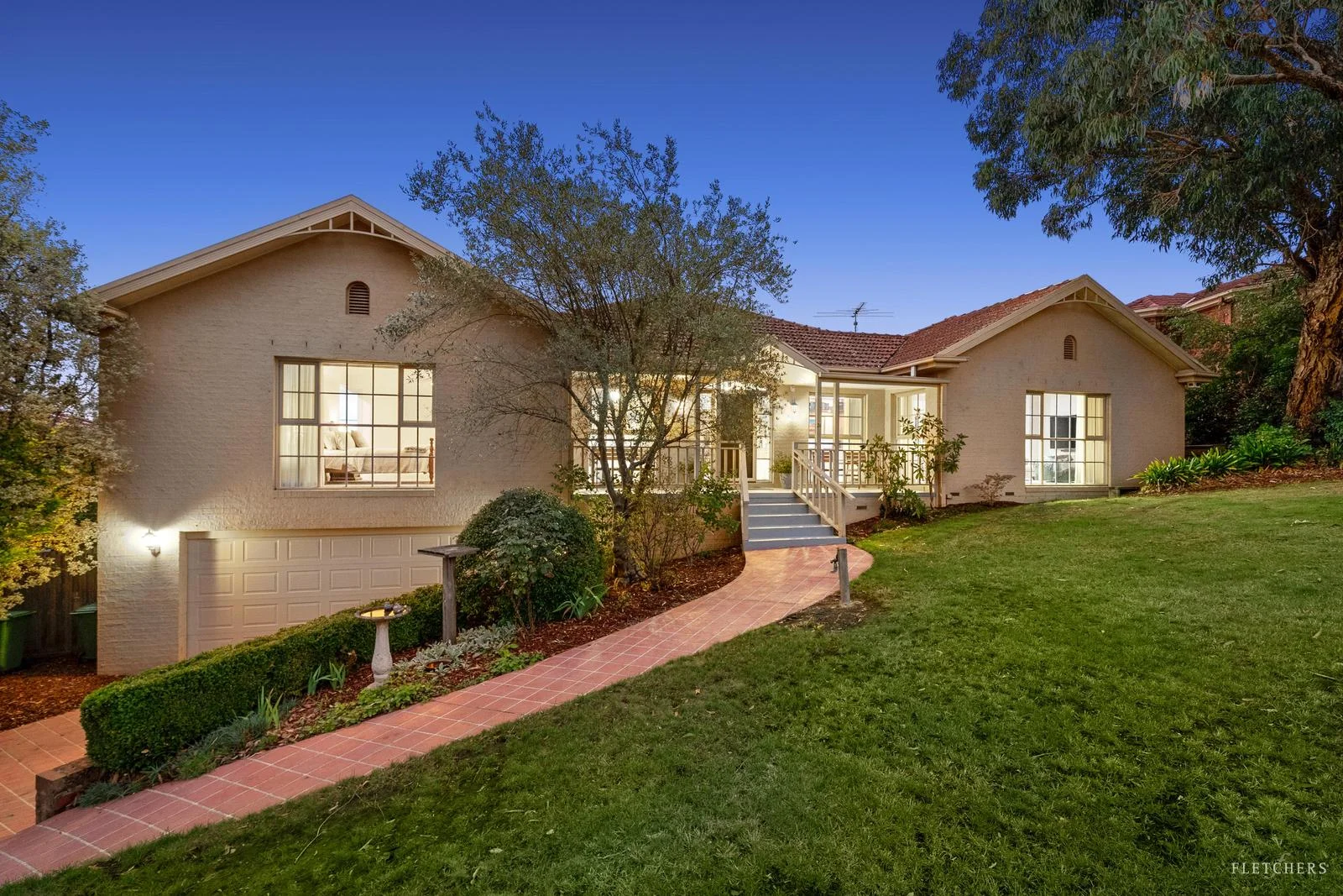 24 Oban Woods, Ringwood North VIC 3134