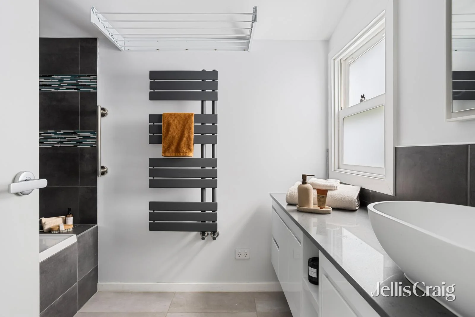 Additional image 8 of 39 Shakespeare Grove, Heidelberg Heights VIC 3081