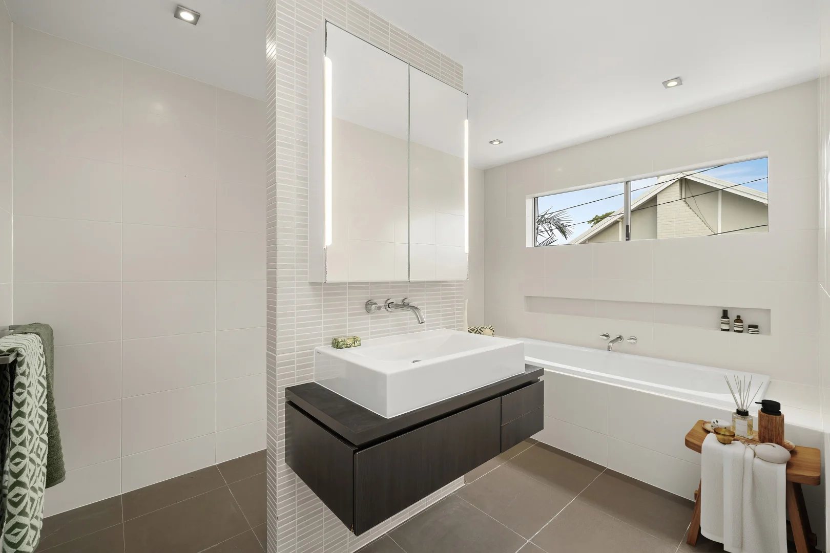 Additional image 17 of 106 Oceana Terrace, Manly QLD 4179