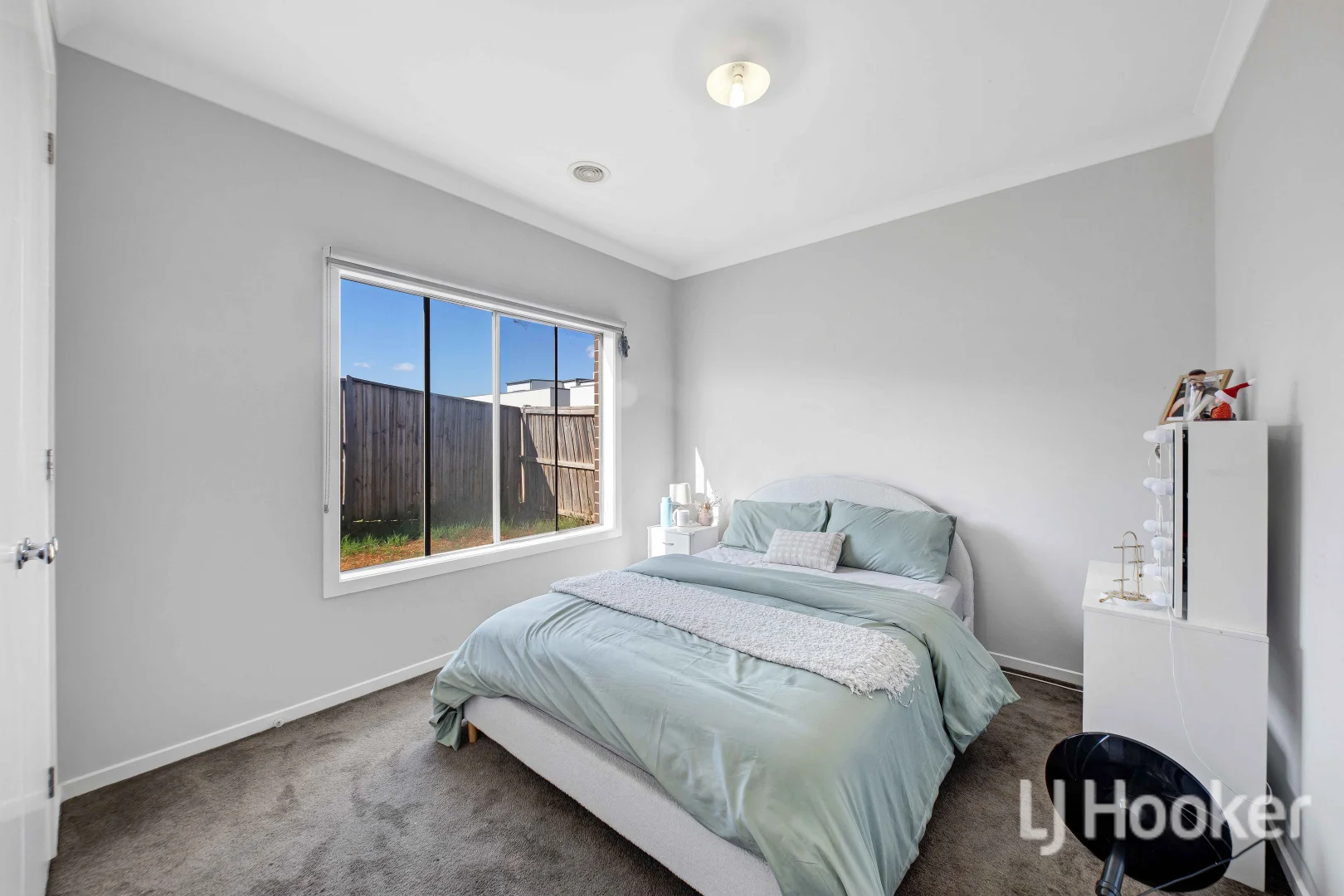 Additional image 8 of 4 Longford Crescent, Weir Views VIC 3338