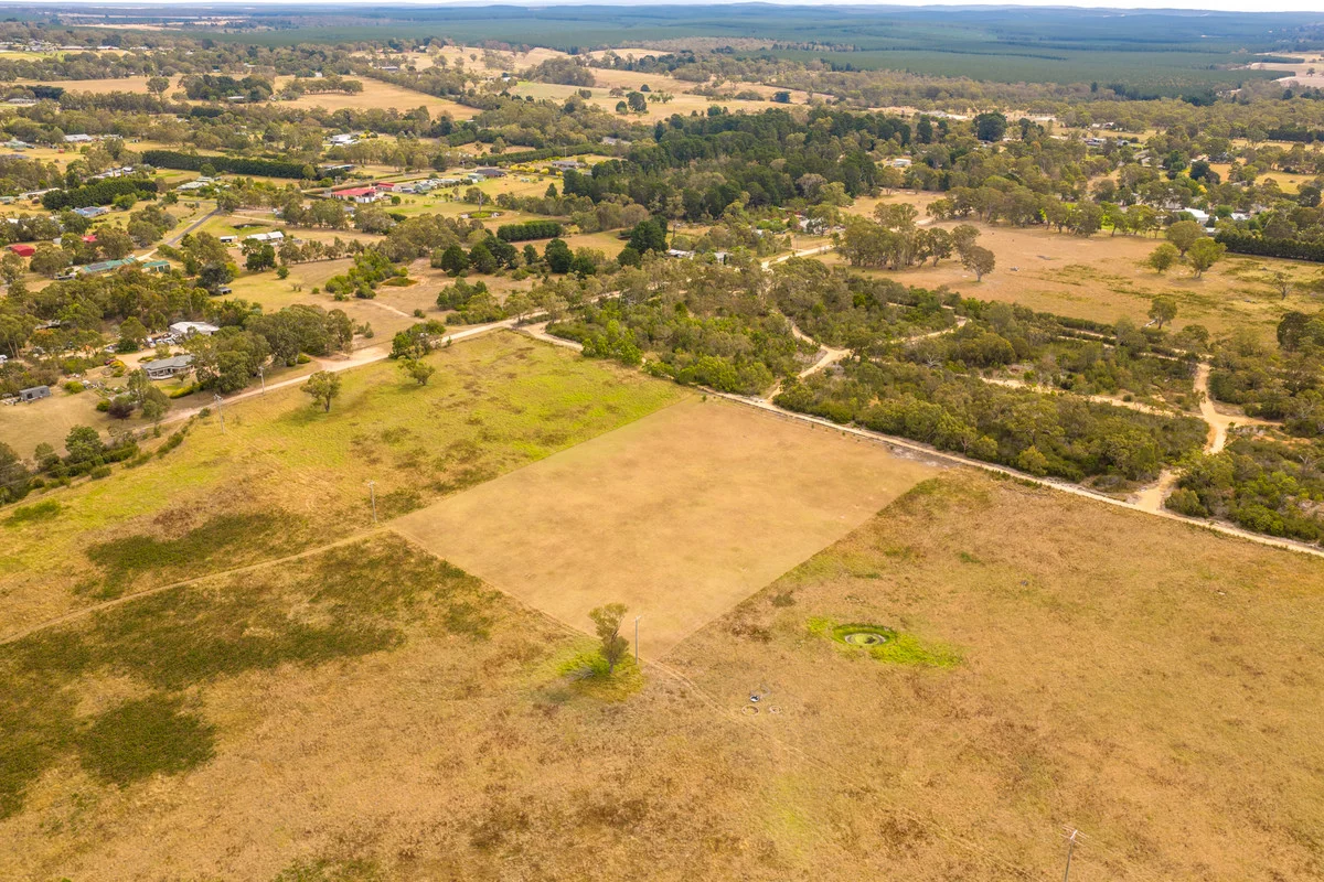 Additional image 2 of 8 Hobsons Road, Longford VIC 3851