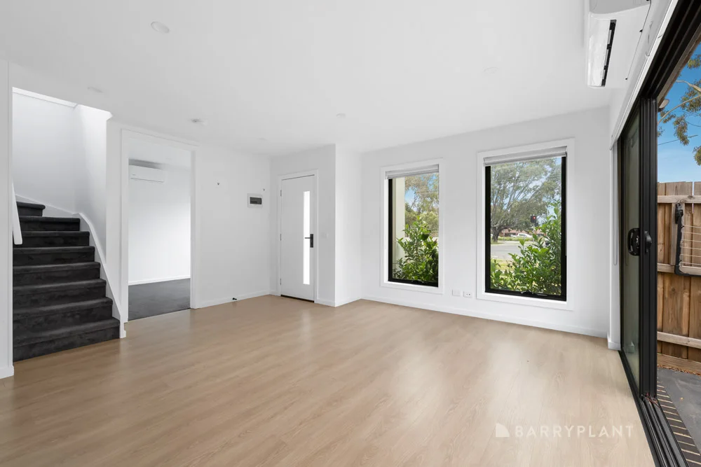 Additional image 4 of 1/1 Old Plenty Road, South Morang VIC 3752