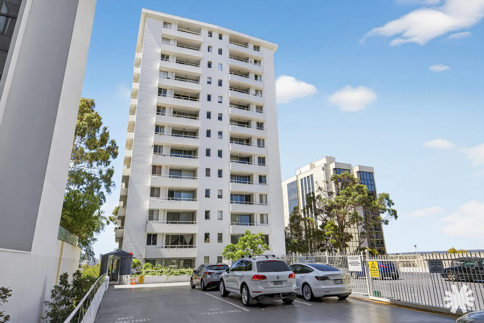 21/154 Mill Point Road, South Perth WA 6151