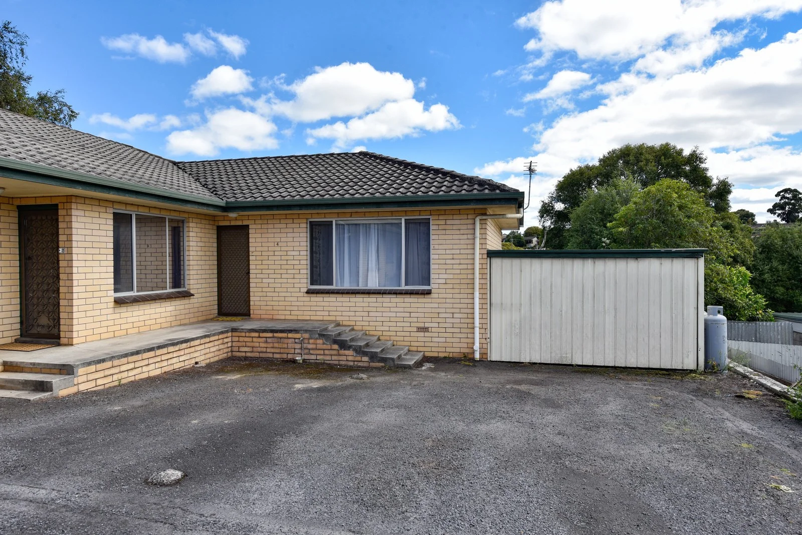 4/121 Wehl Street North, Mount Gambier SA 5290