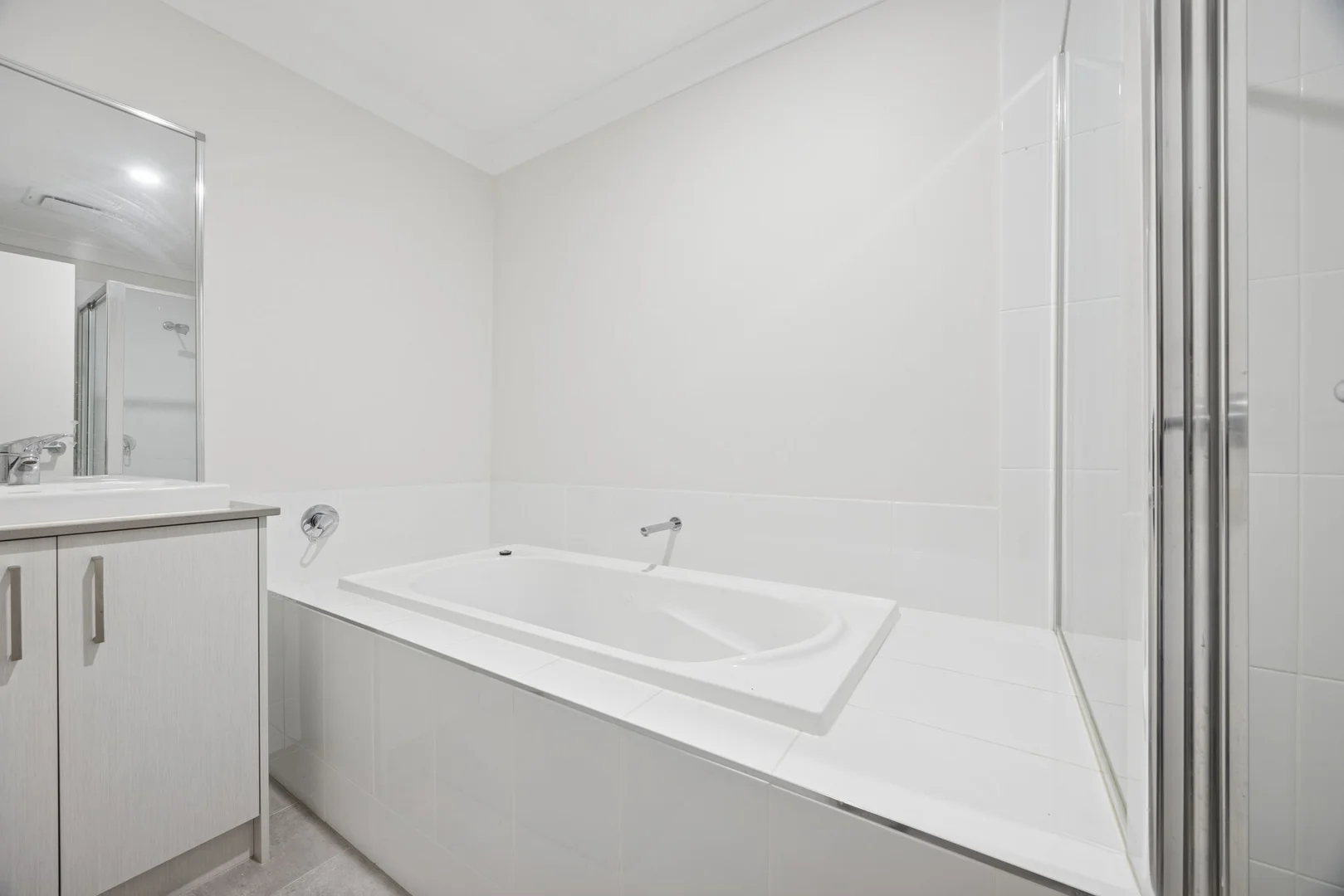 Additional image 7 of 14a Bonneville Bld, Goulburn NSW 2580