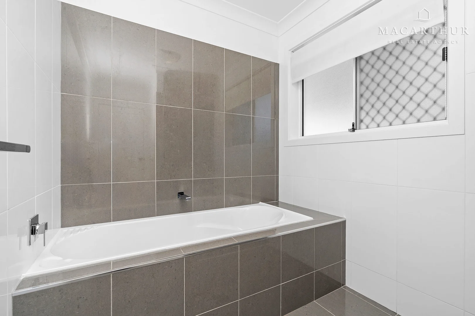 Additional image 14 of 43 Durack Circuit, Boorooma NSW 2650