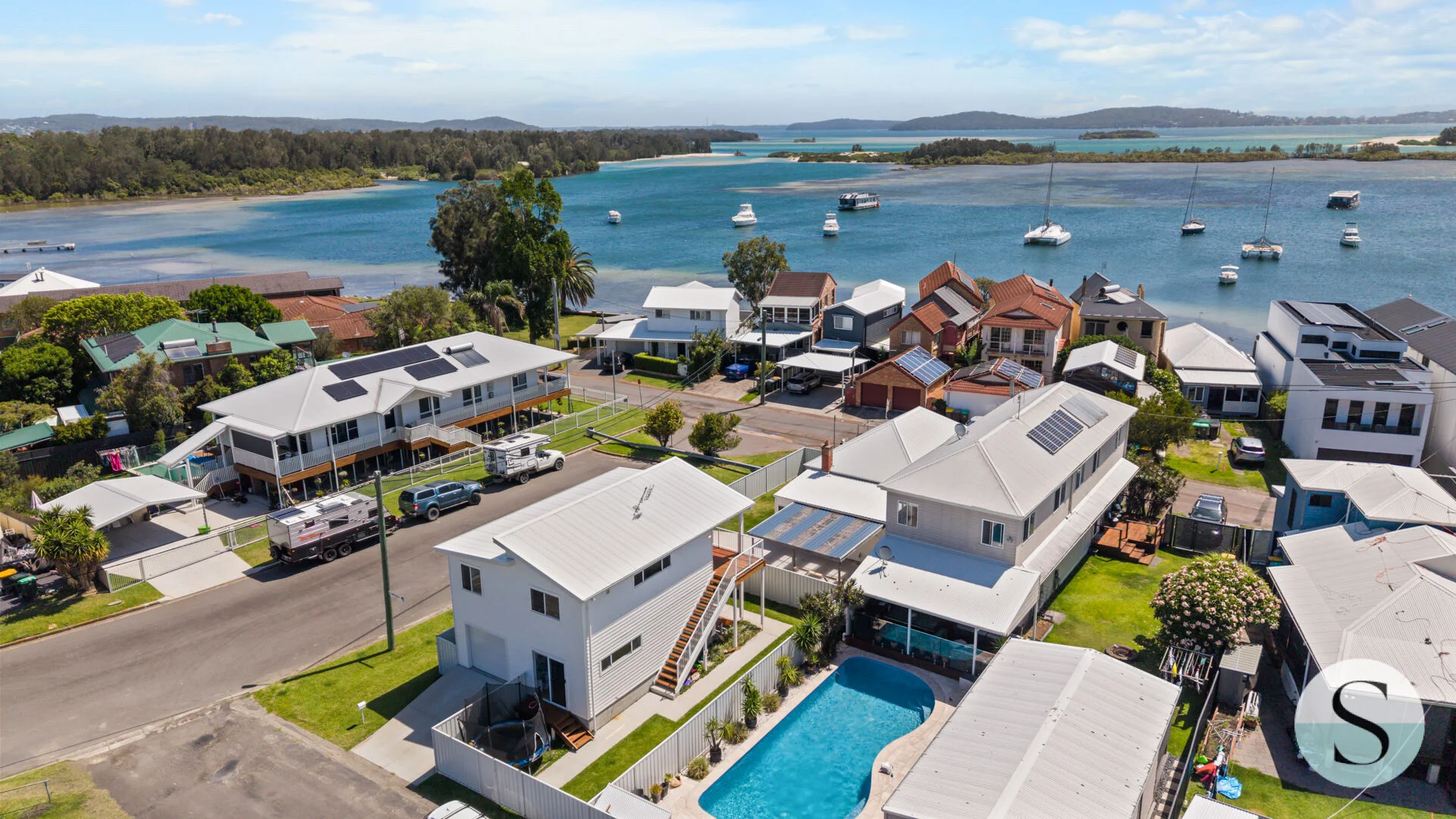 Additional image 37 of 24 Marks Parade, Marks Point NSW 2280