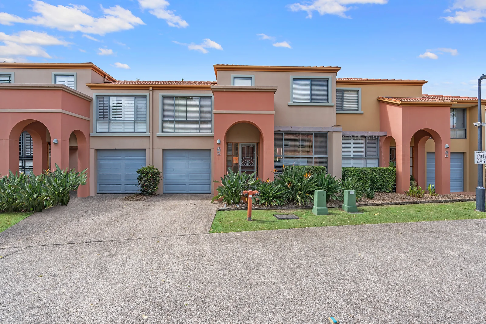 Additional image 2 of 11/20 Fairway Drive, Clear Island Waters QLD 4226