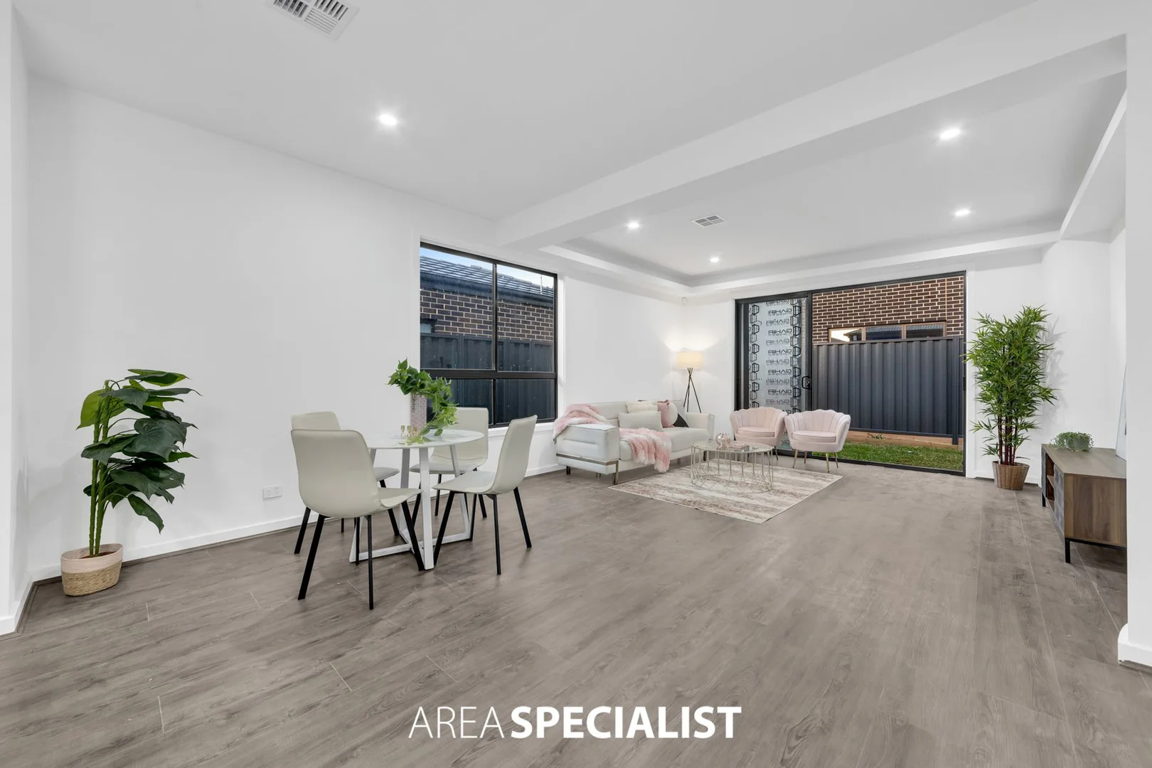 Additional image 5 of 21 California Street, Clyde VIC 3978