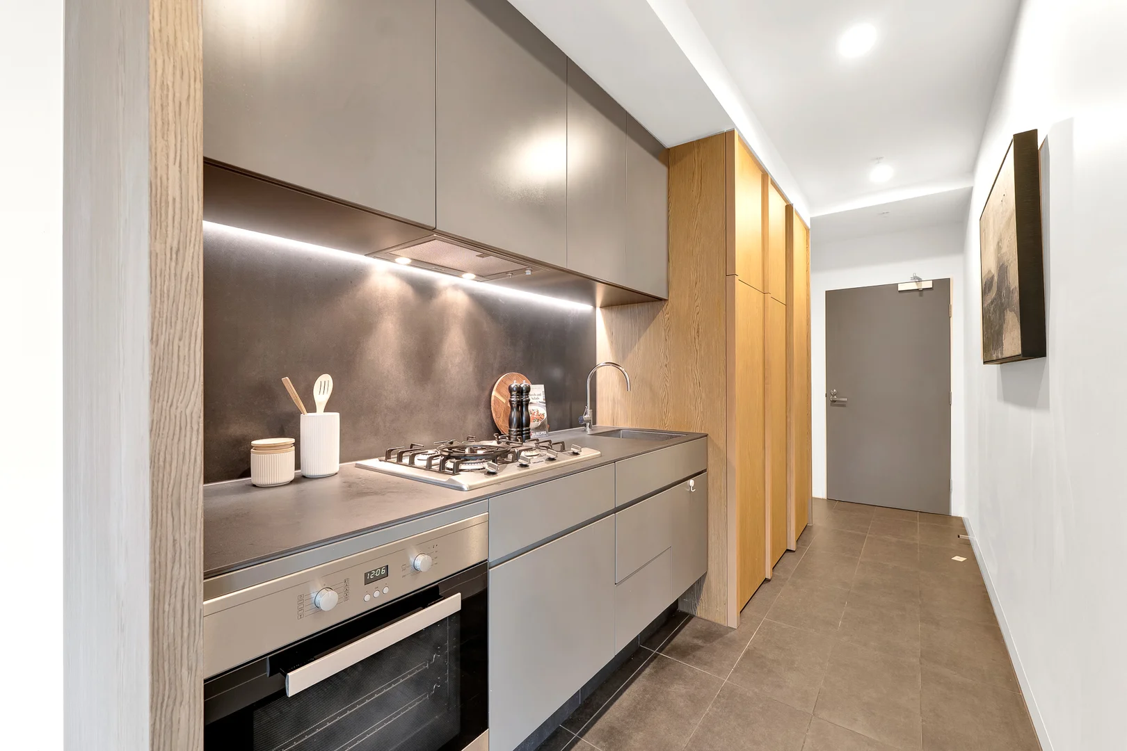 Additional image 5 of 810/8 Pearl River Rd, Docklands VIC 3008