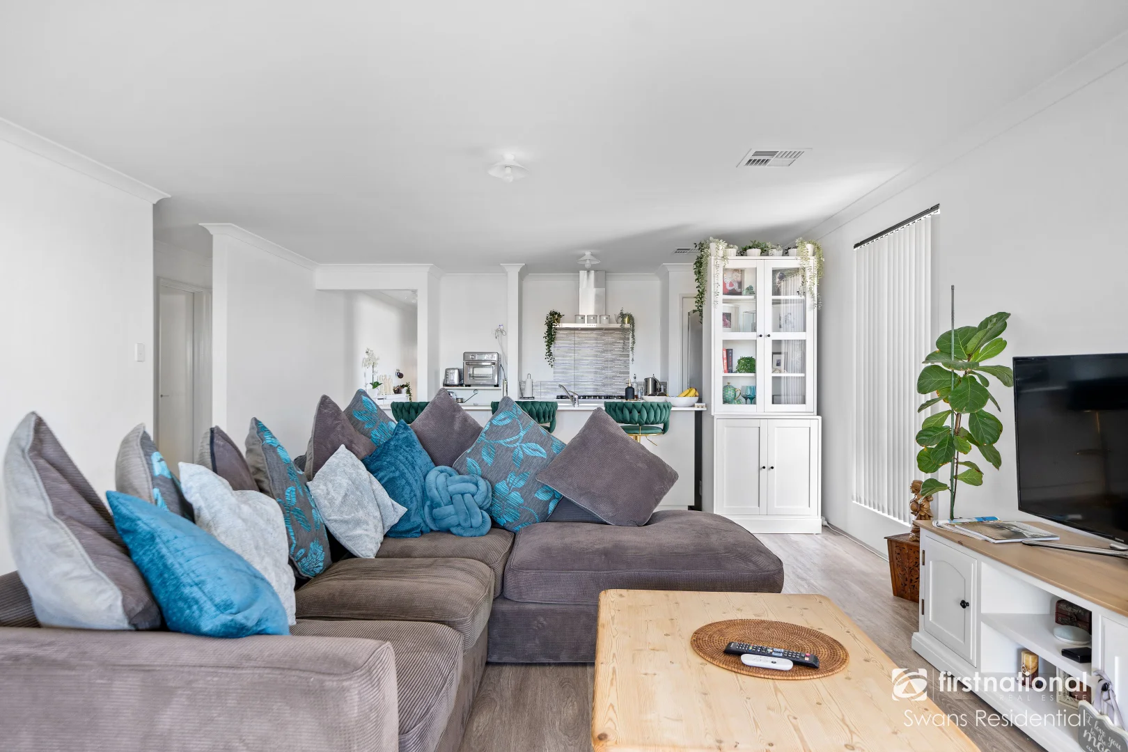 Additional image 6 of 16 Venetian Road, Eglinton WA 6034