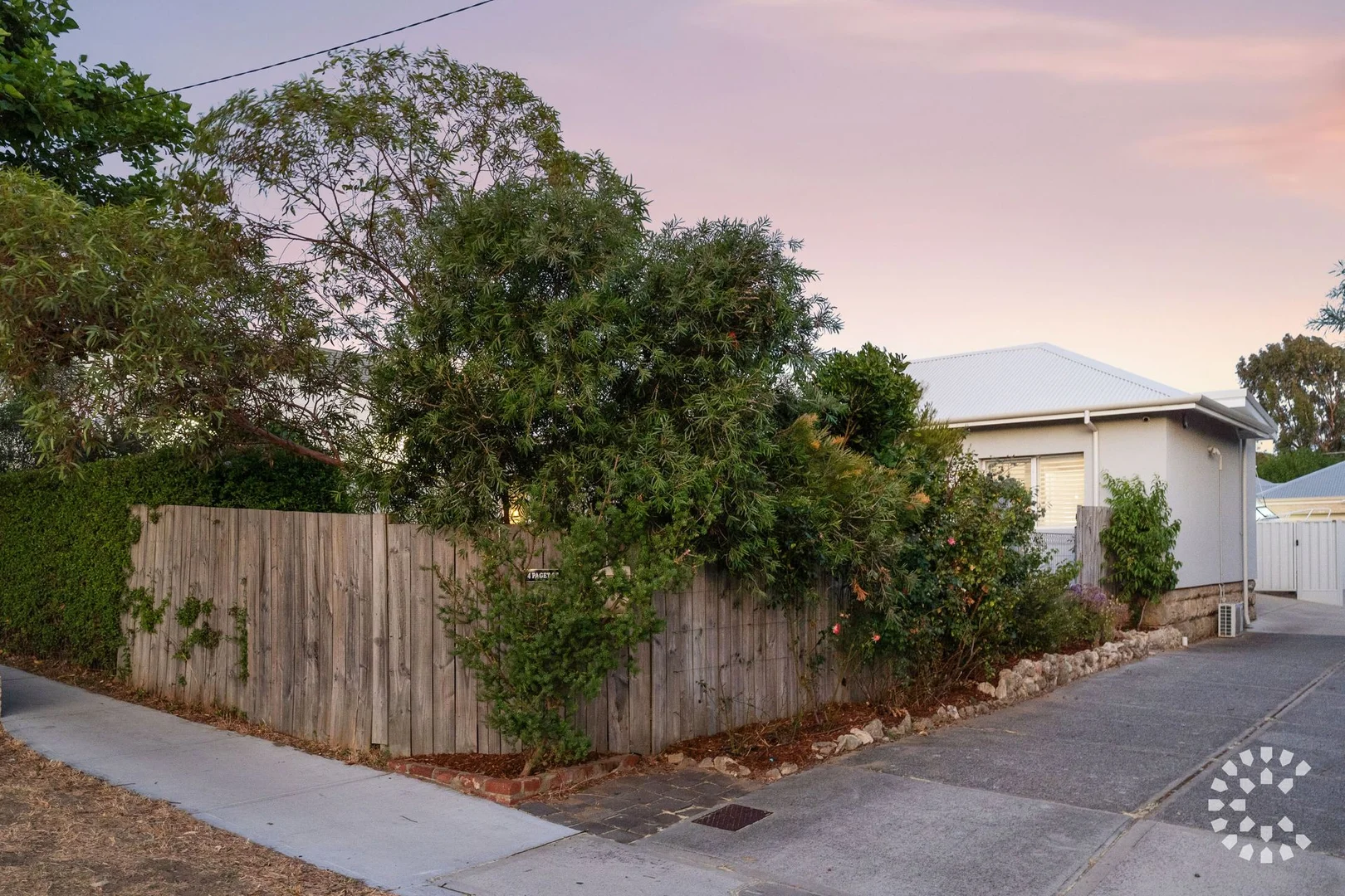 Additional image 28 of 4 Paget Street, Hilton WA 6163