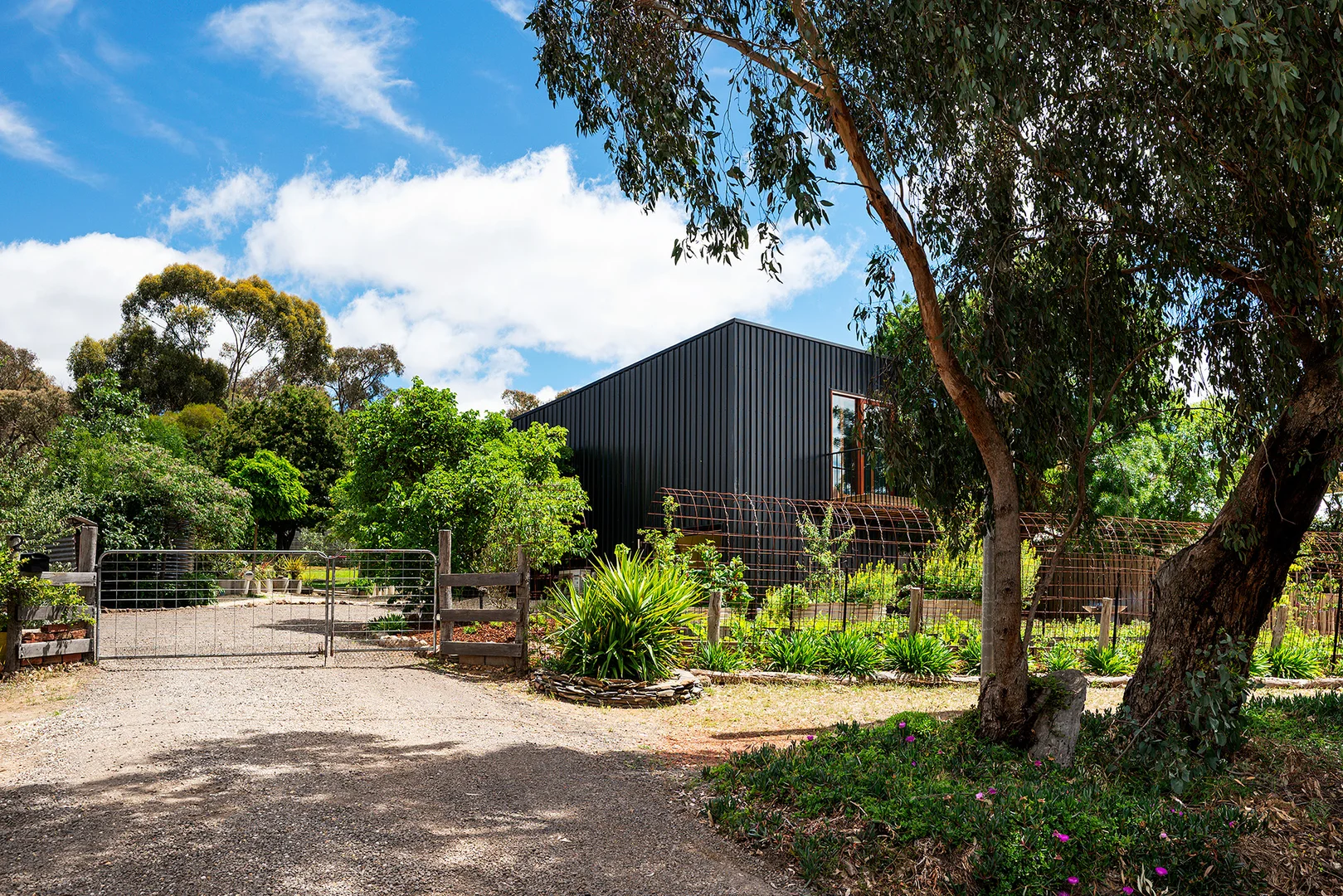 Additional image 22 of 2 Lemon Street, Campbells Creek VIC 3451