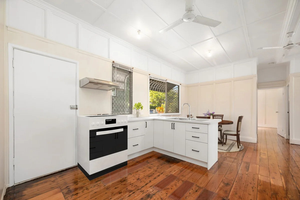 Additional image 6 of 247 Sir Fred Schonell Drive, St Lucia QLD 4067