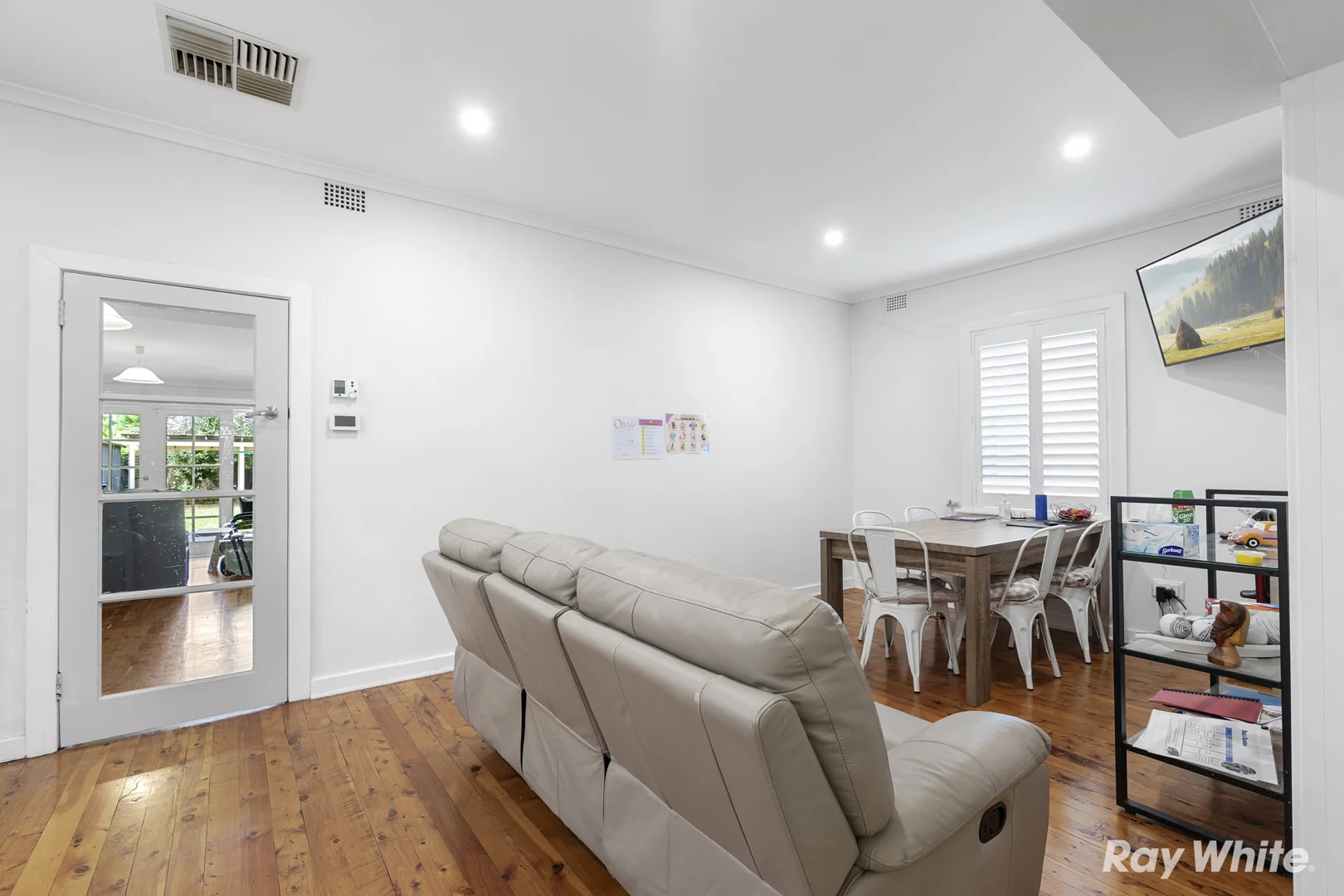 Additional image 5 of 30 Meurant Avenue, Wagga Wagga NSW 2650