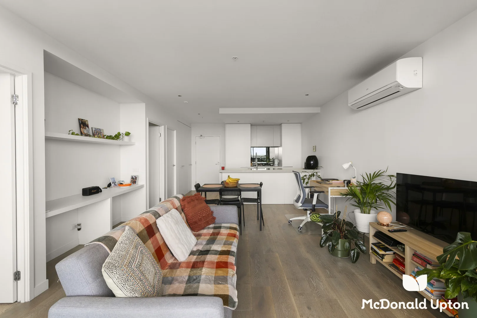 Additional image 2 of 907/19-21 Russell Street, Essendon VIC 3040