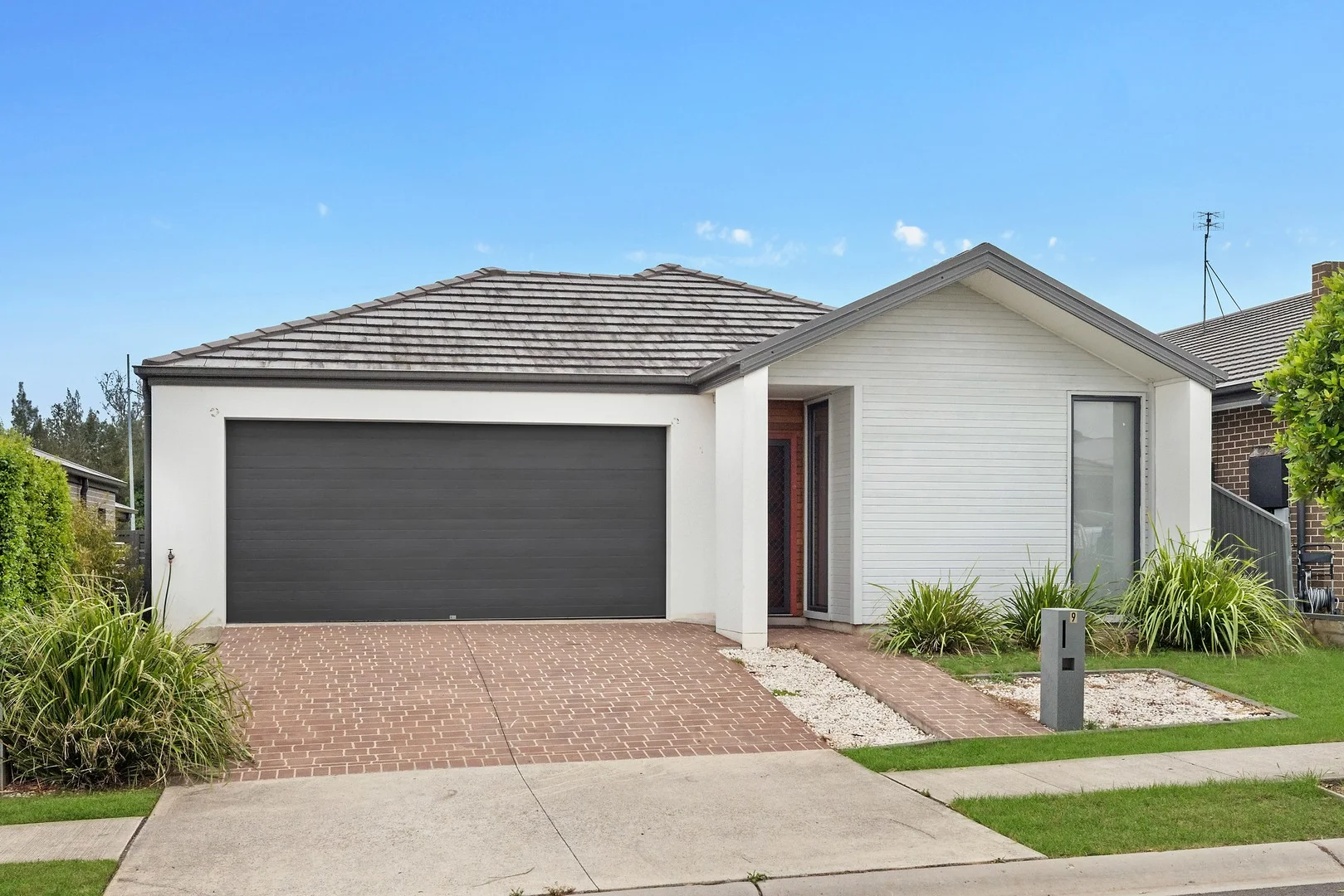 9 Goodluck Circuit, Cobbitty NSW 2570
