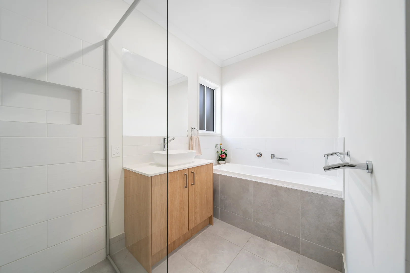 Additional image 13 of 8 Pinbarren Street, Banya QLD 4551