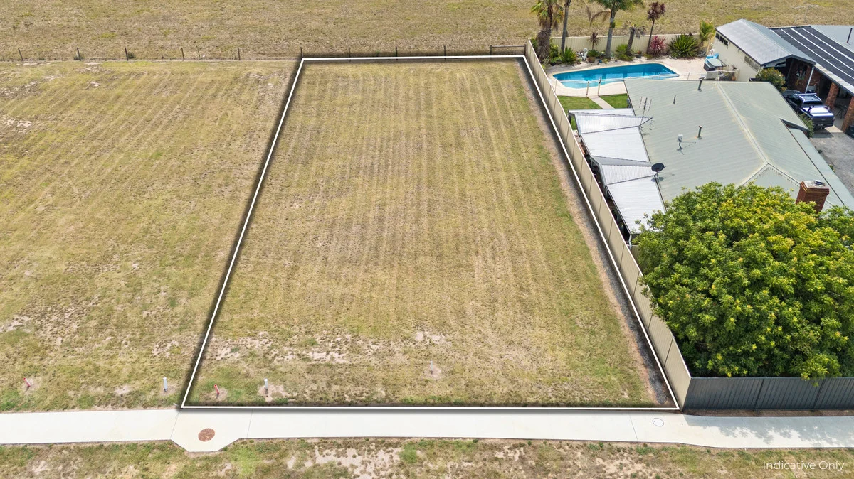 65 Wiggins Avenue, Maffra VIC 3860