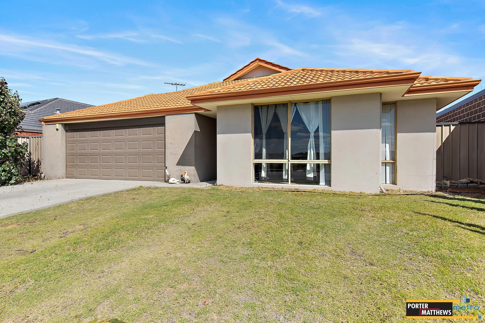 13 Monticello Parkway, Piara Waters WA 6112