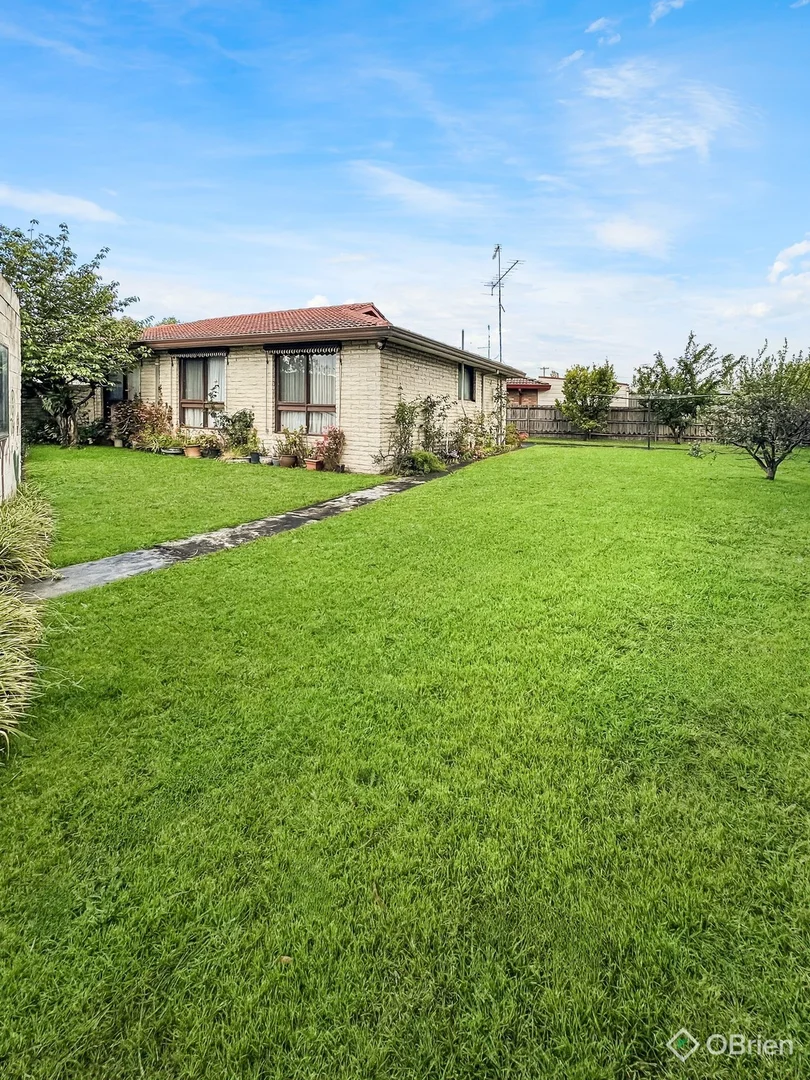 Additional image 8 of 6 Helen Court, Moe VIC 3825