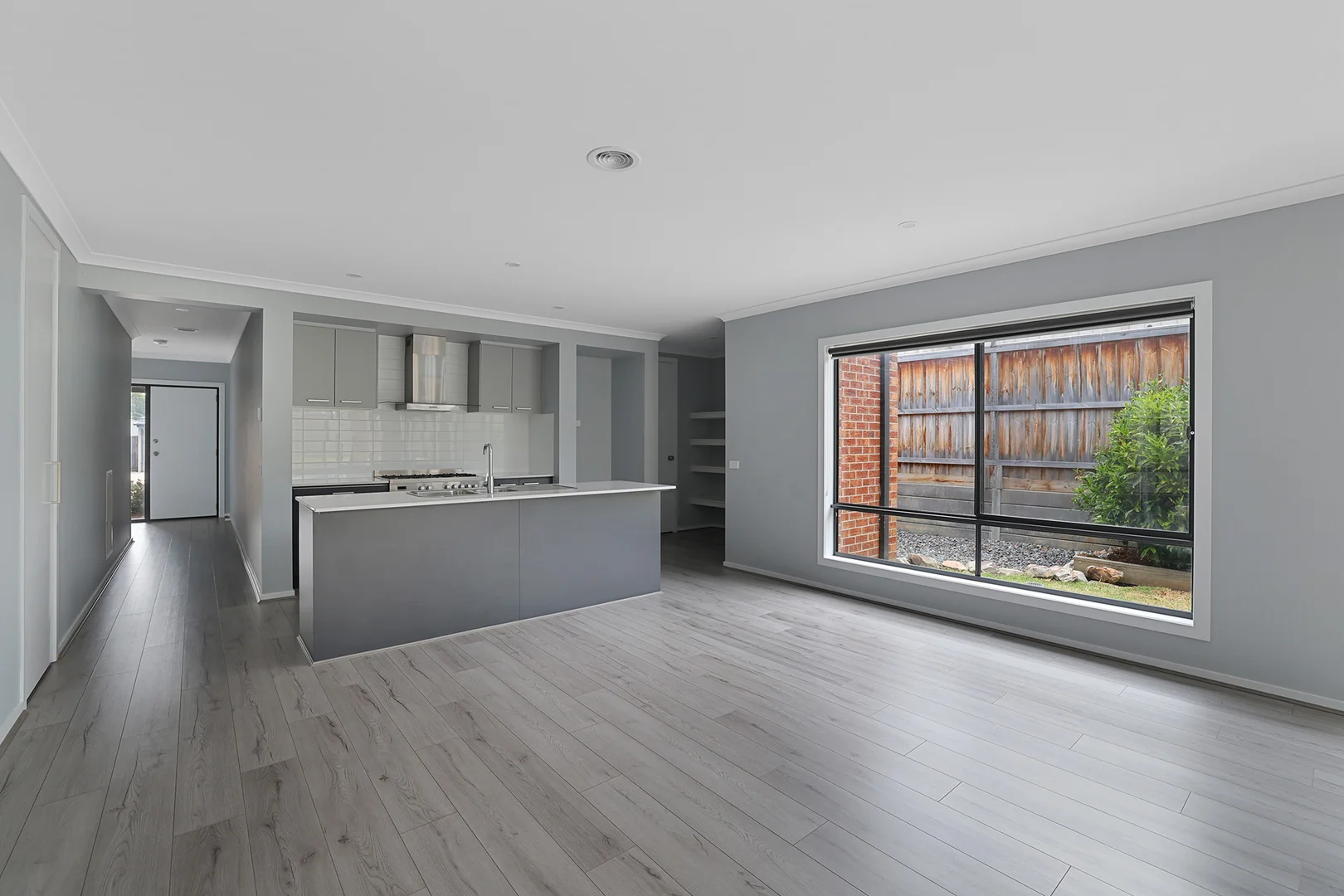 Additional image 3 of 21 Mainstone Street, Drouin VIC 3818