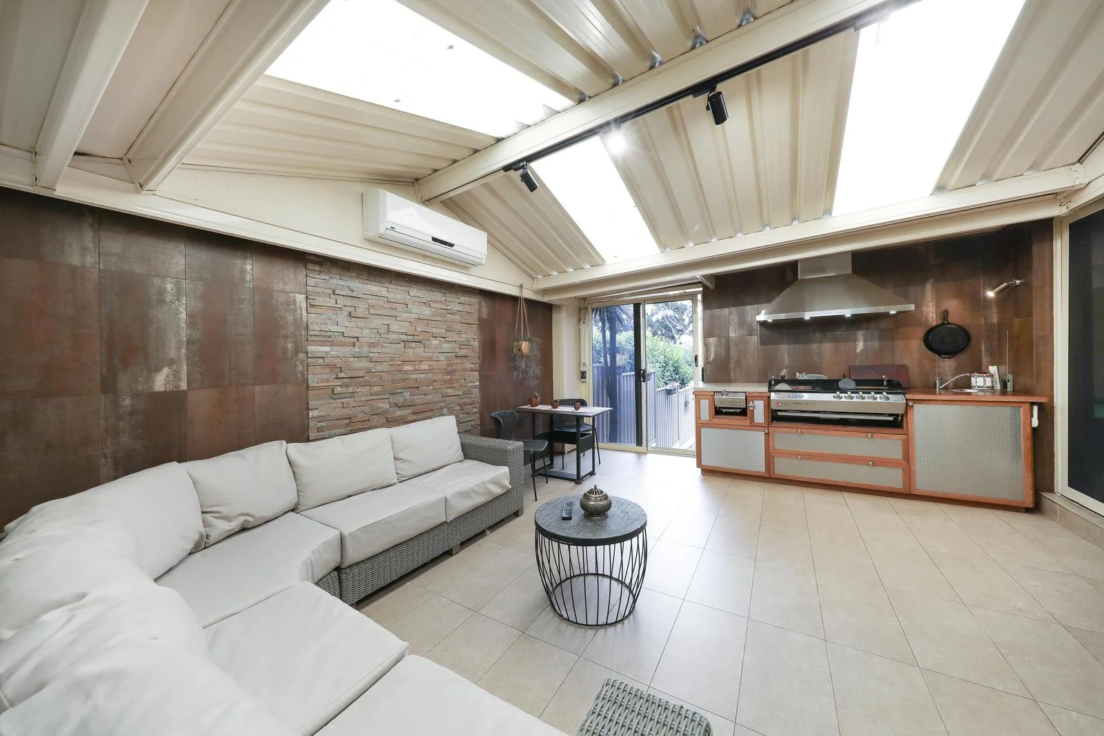 Additional image 13 of 26 Jackman Crescent, Keilor VIC 3036