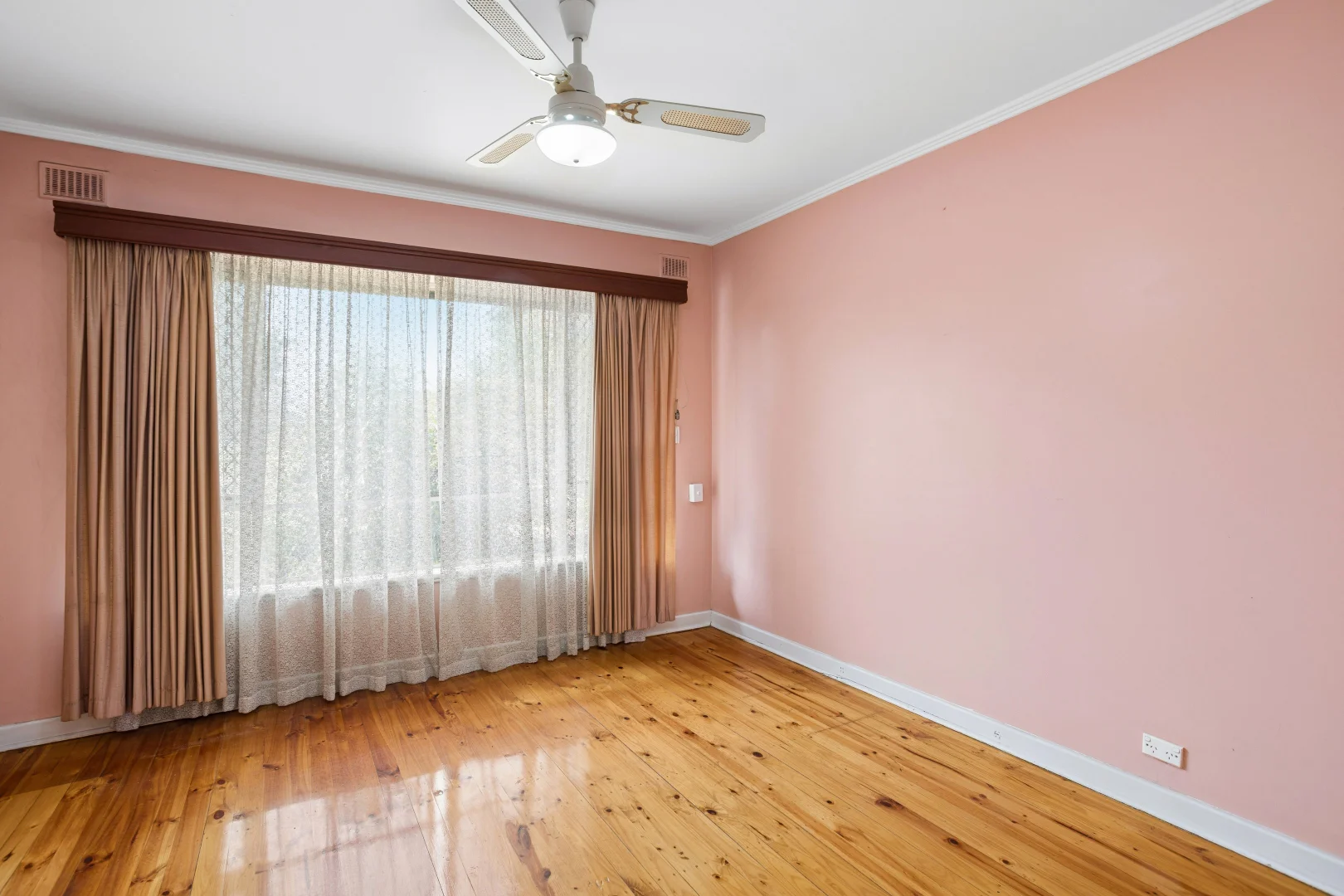 Additional image 9 of 48 St Johns Road, Ottoway SA 5013