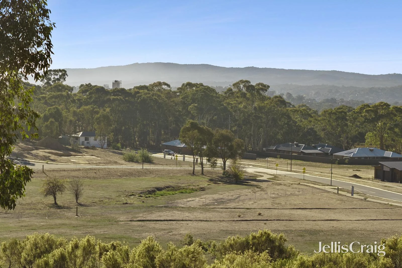 24 Gurri Drive, Campbells Creek VIC 3451