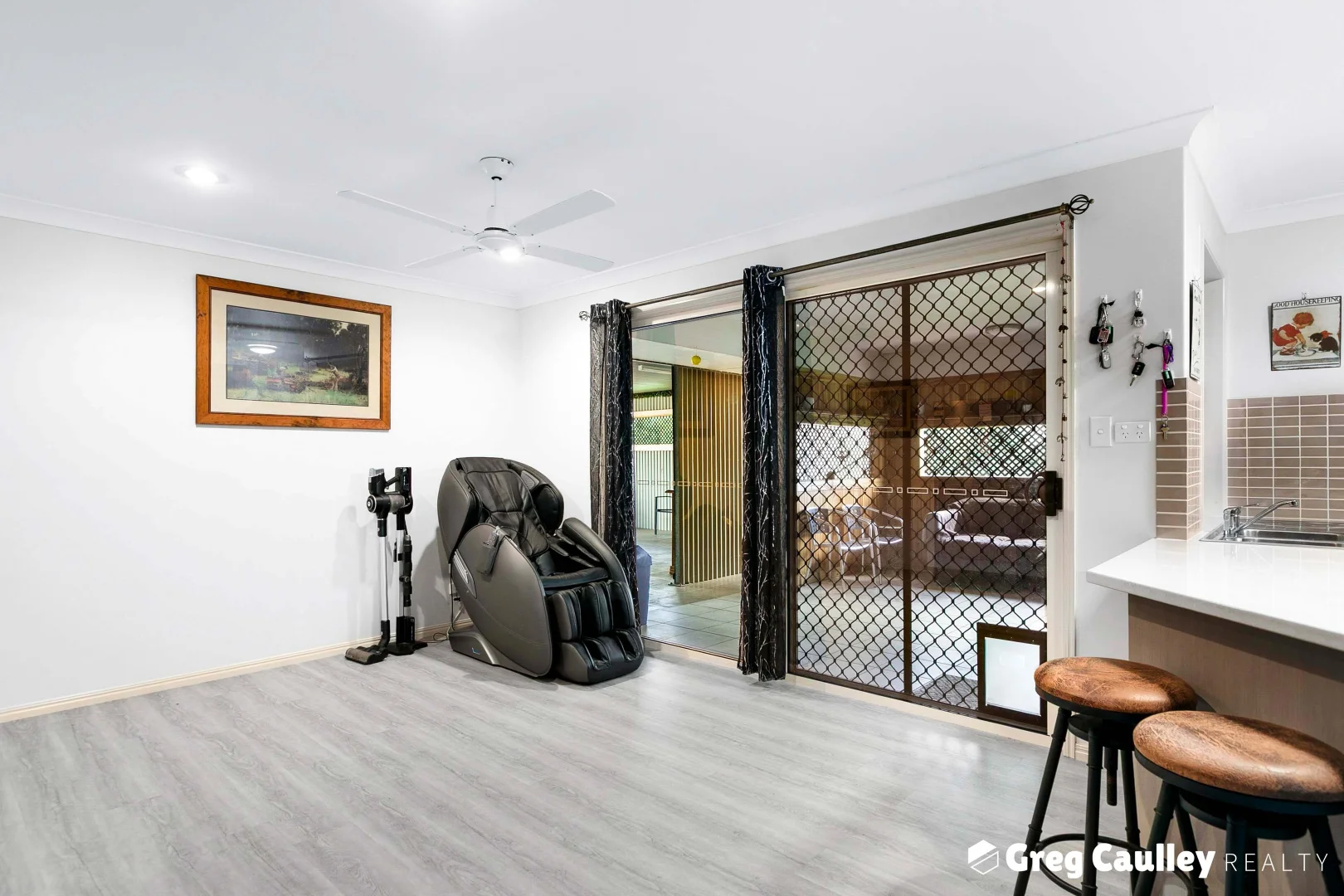 Additional image 16 of 9 Lachlan Drive, Oakhurst QLD 4650