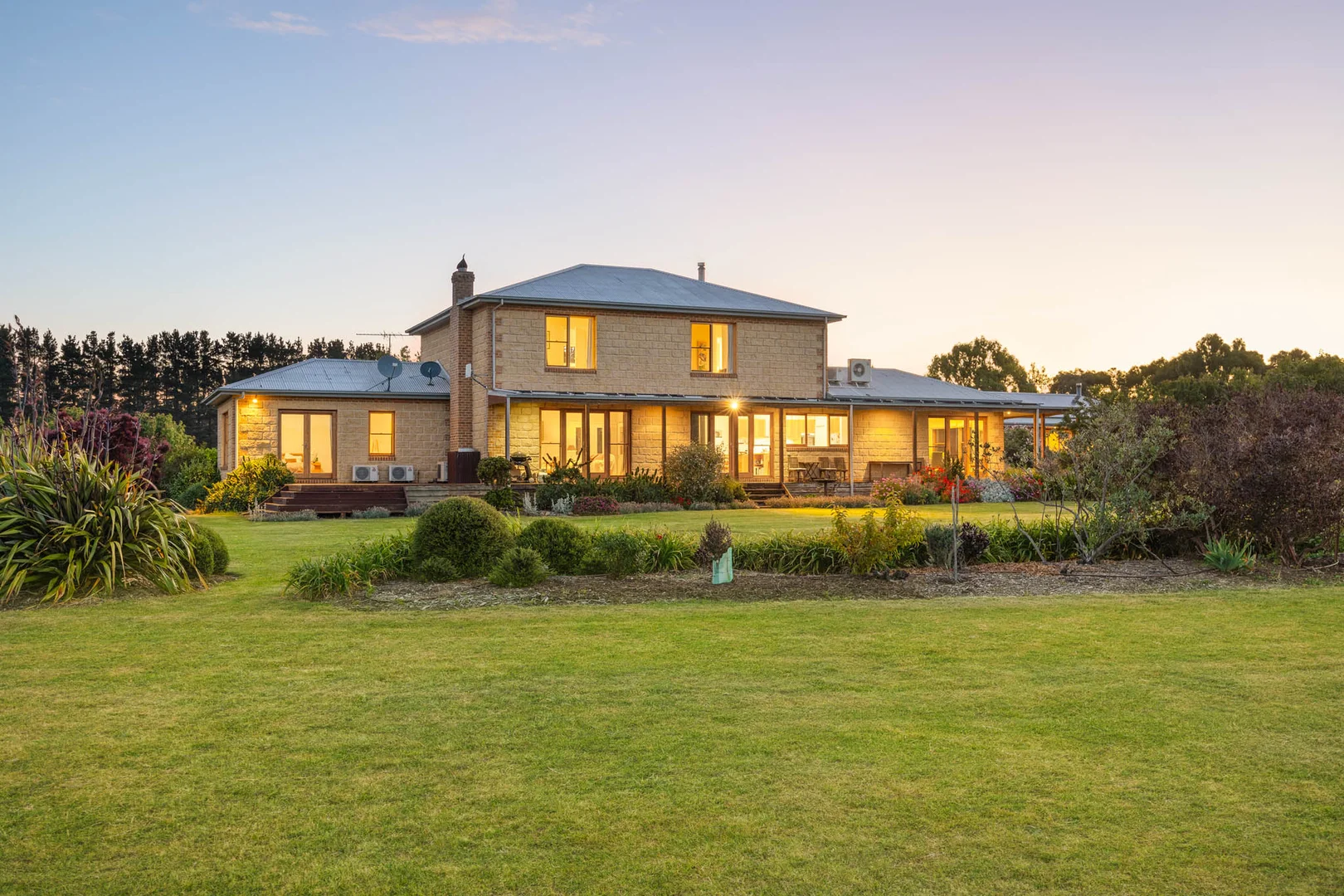 Additional image 2 of 19 Gyro Court, Gisborne VIC 3437