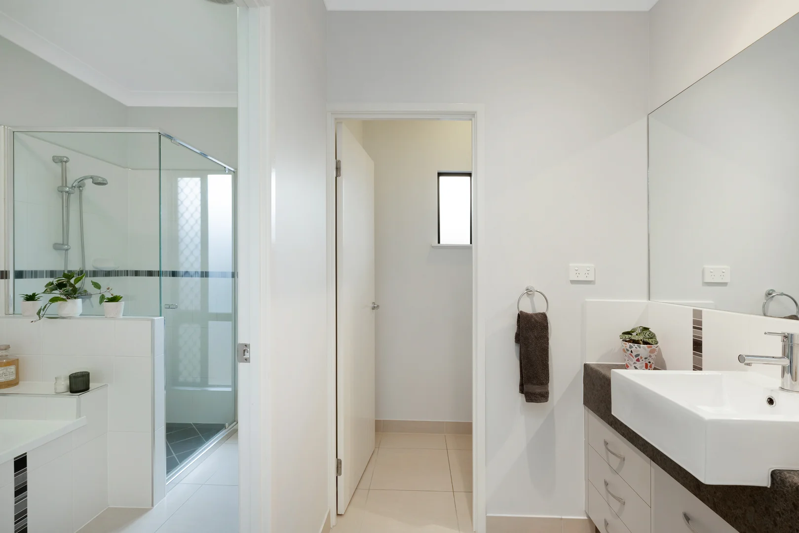 Additional image 14 of 8 Kahana Avenue, Burdell QLD 4818