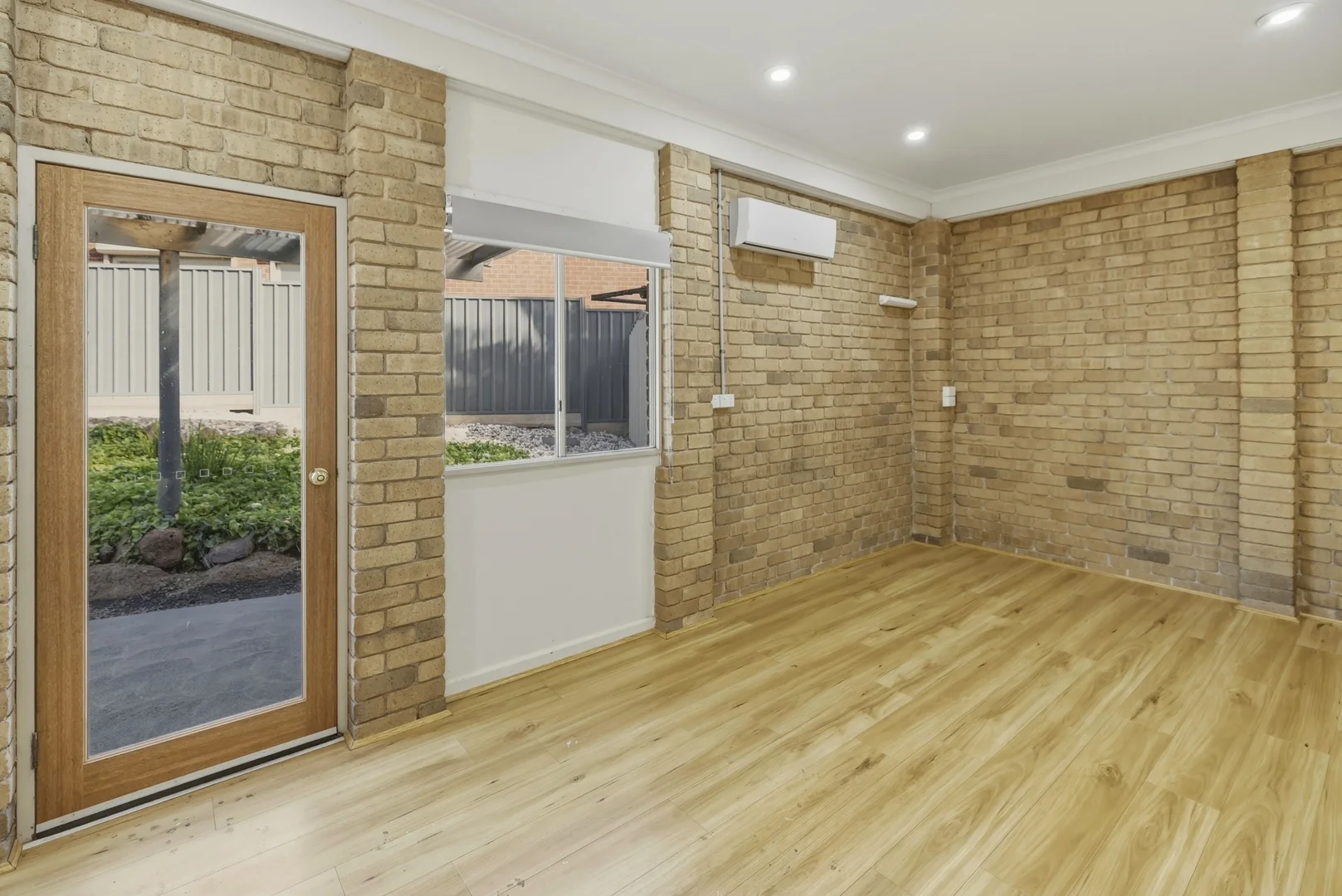 Additional image 18 of 1 Larissa Close, Romsey VIC 3434