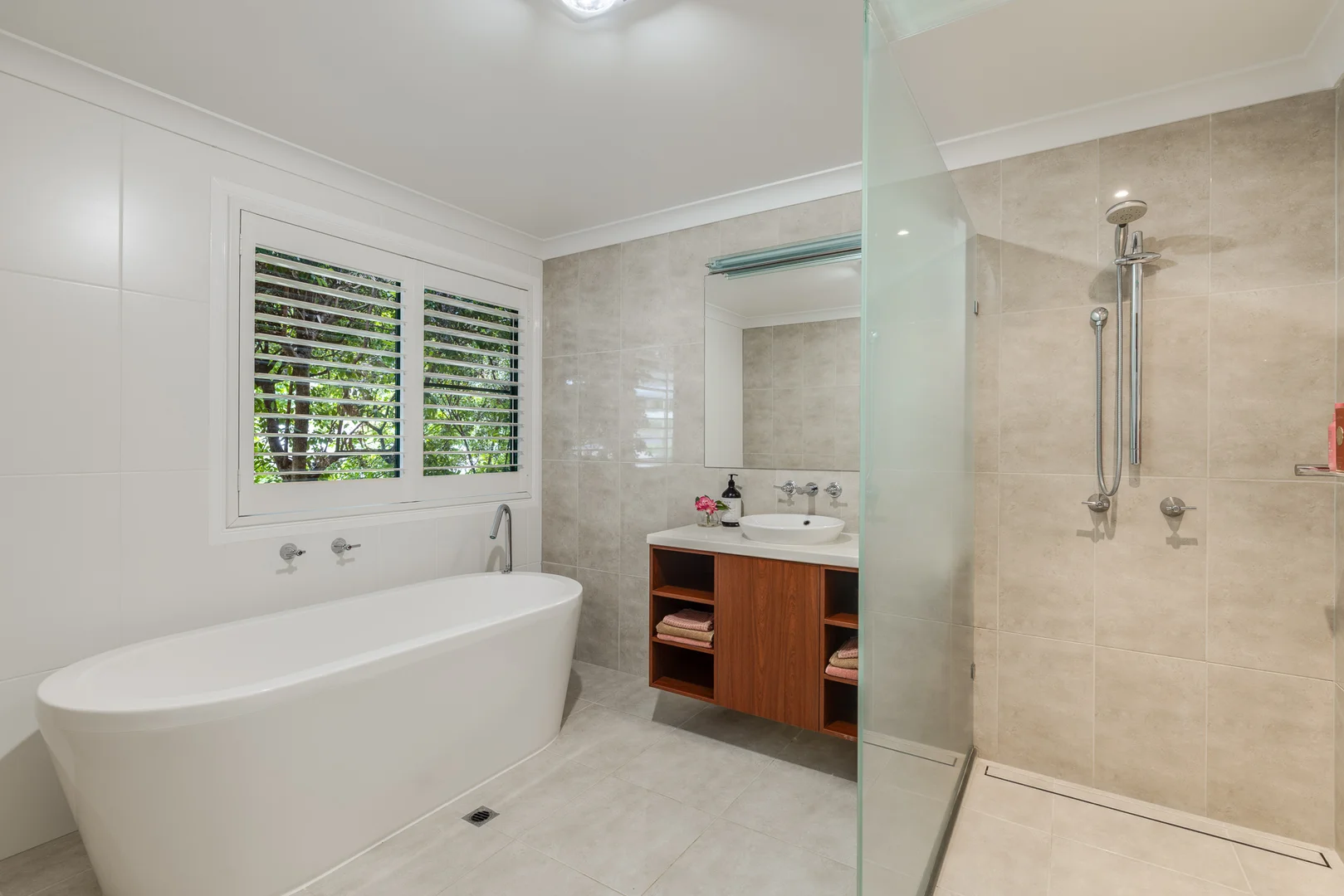 Additional image 16 of 6 Niddrie Drive, Middle Ridge QLD 4350