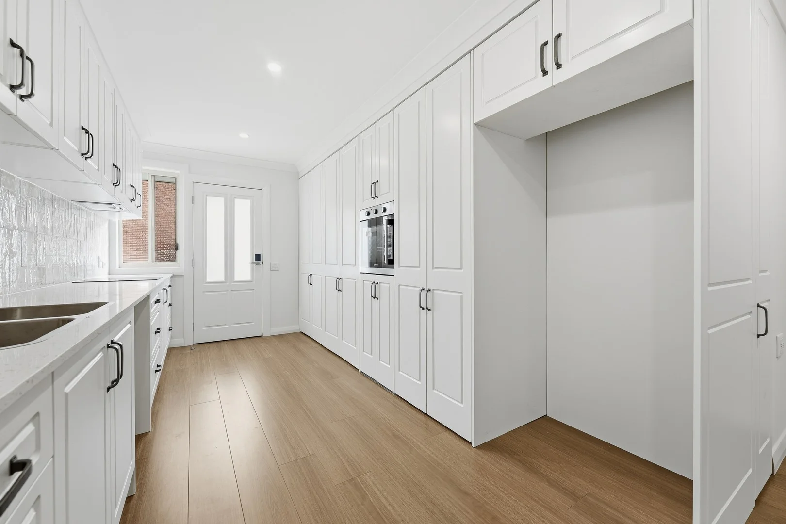 1/84 Old Hume Highway, Camden NSW 2570